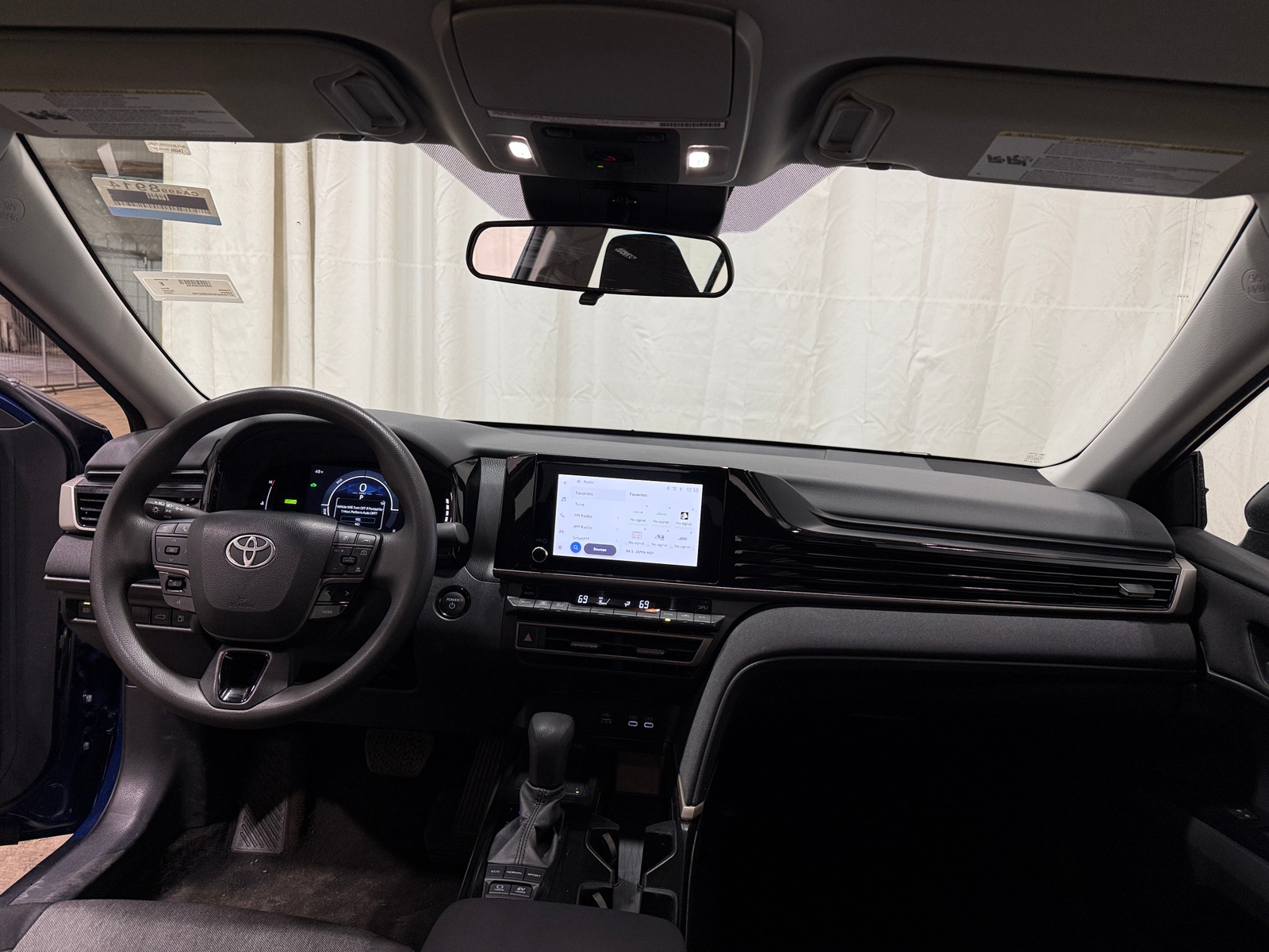 Thumbnail: 2025 Toyota Camry - 3