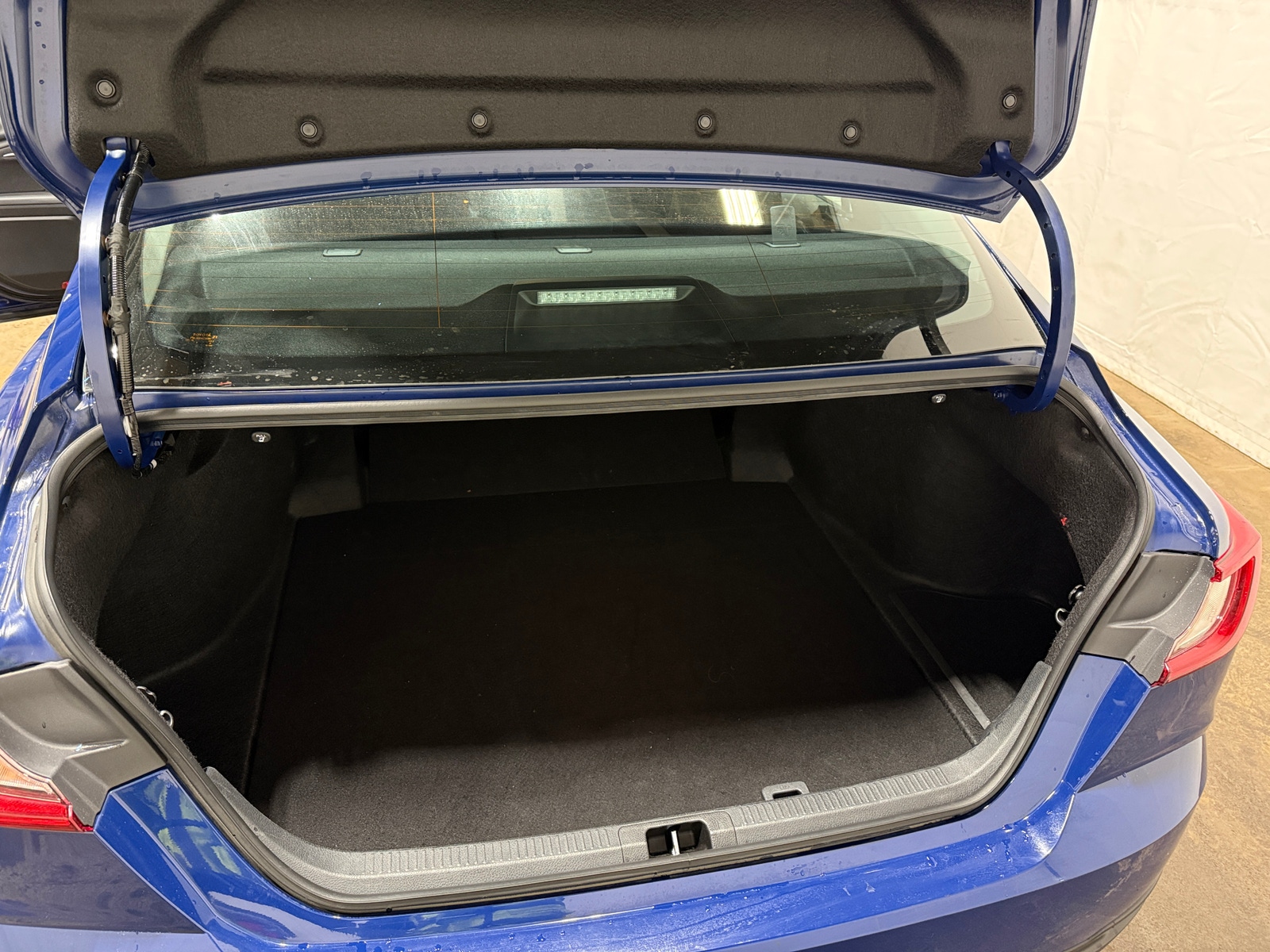 Thumbnail: 2025 Toyota Camry - 7