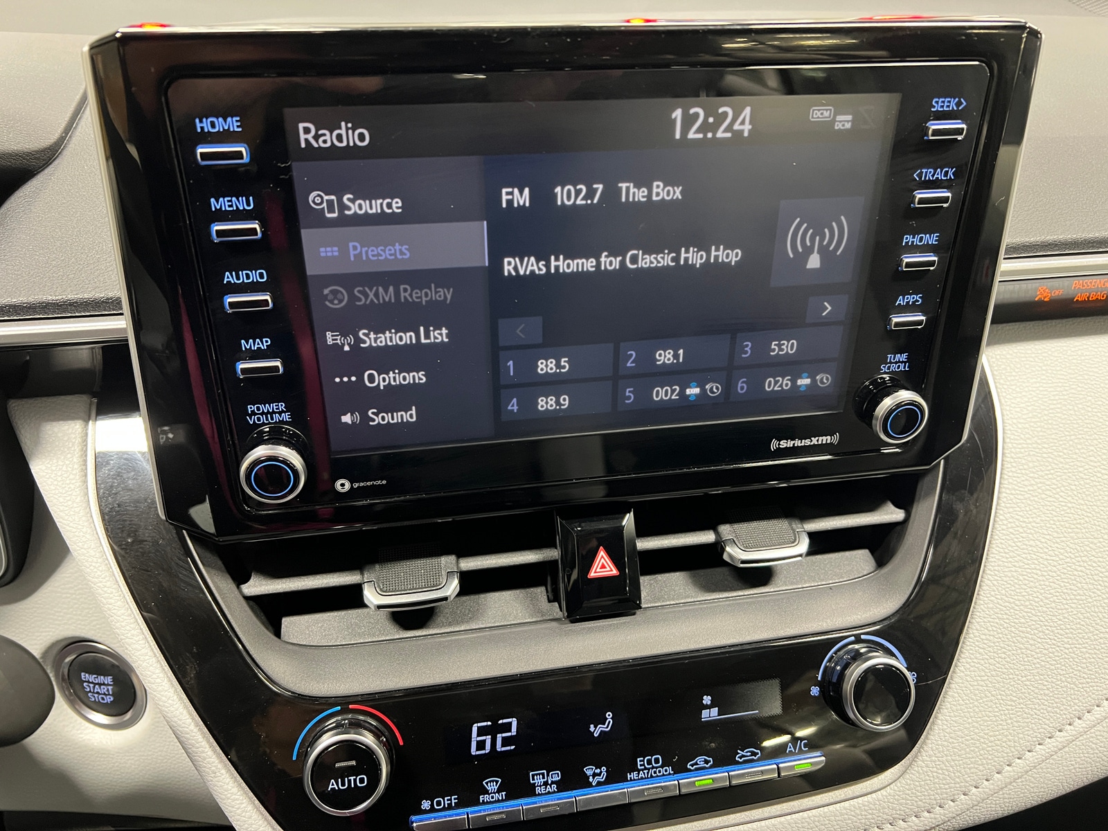 Thumbnail: 2020 Toyota Corolla - 4