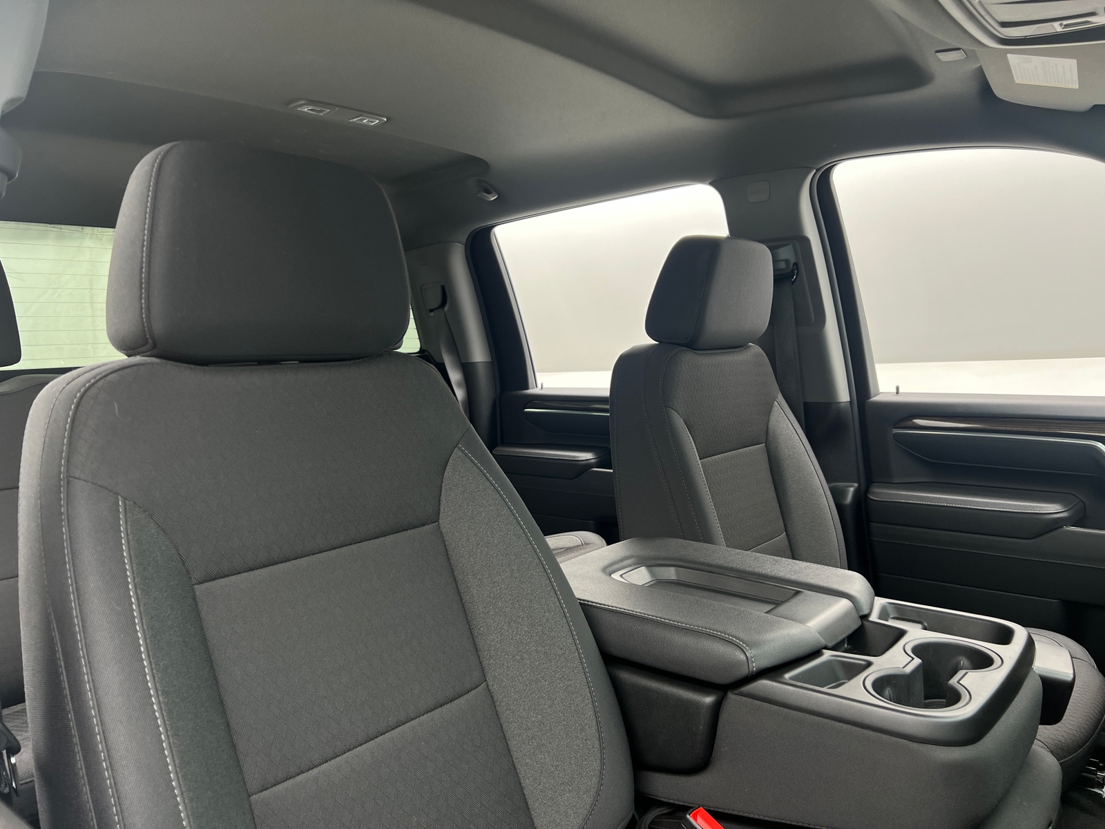 Thumbnail: 2025 Chevrolet Silverado 2500 - 2