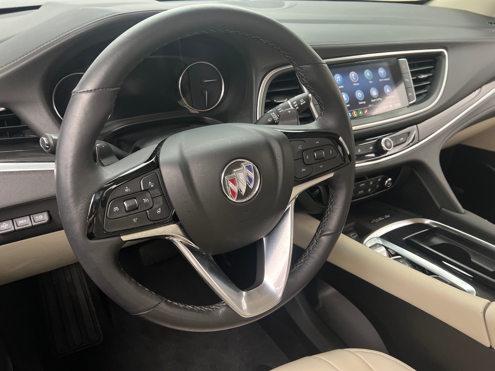 Thumbnail: 2022 Buick Enclave - 4