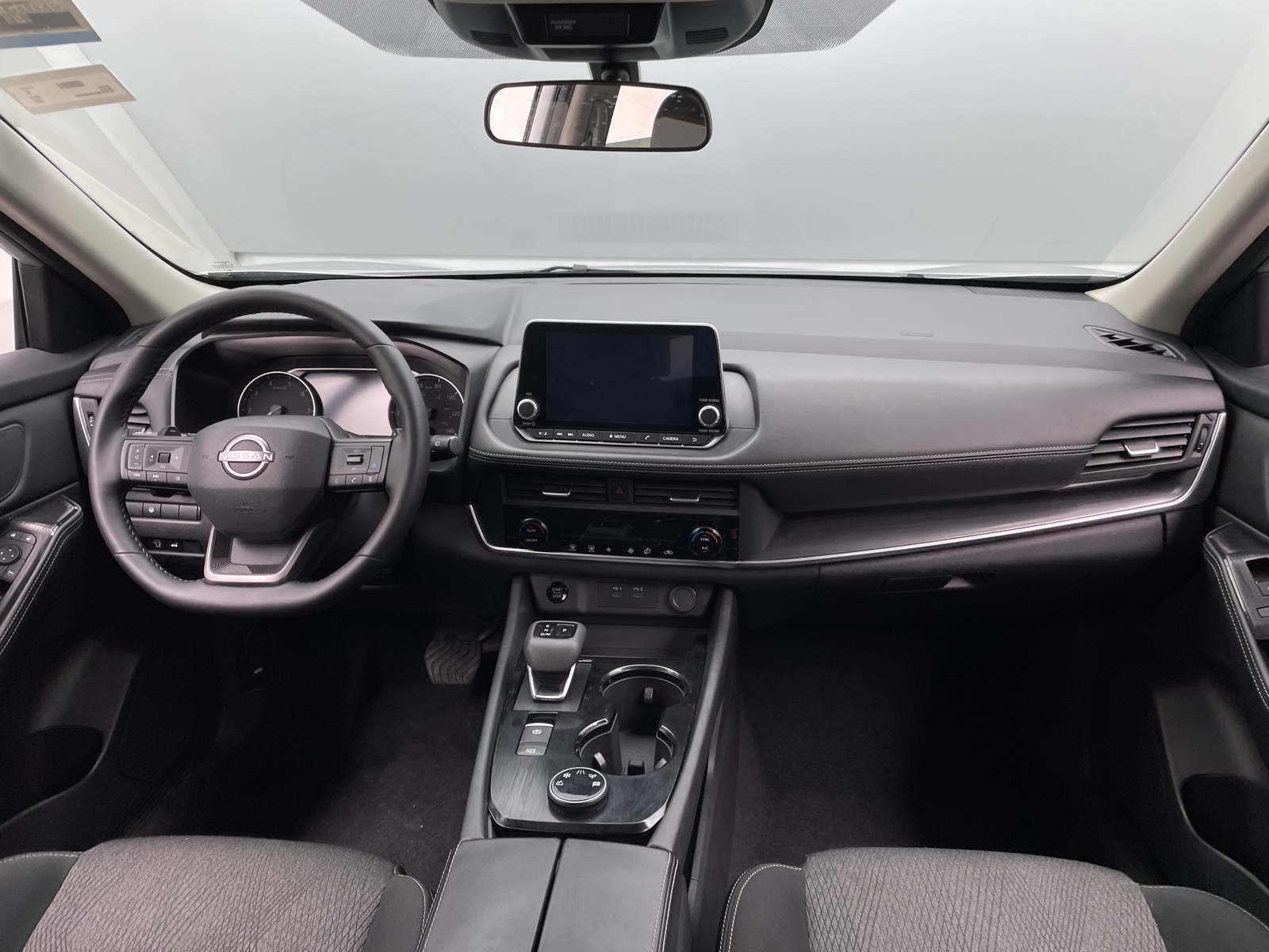 Thumbnail: 2025 Nissan Rogue - 3