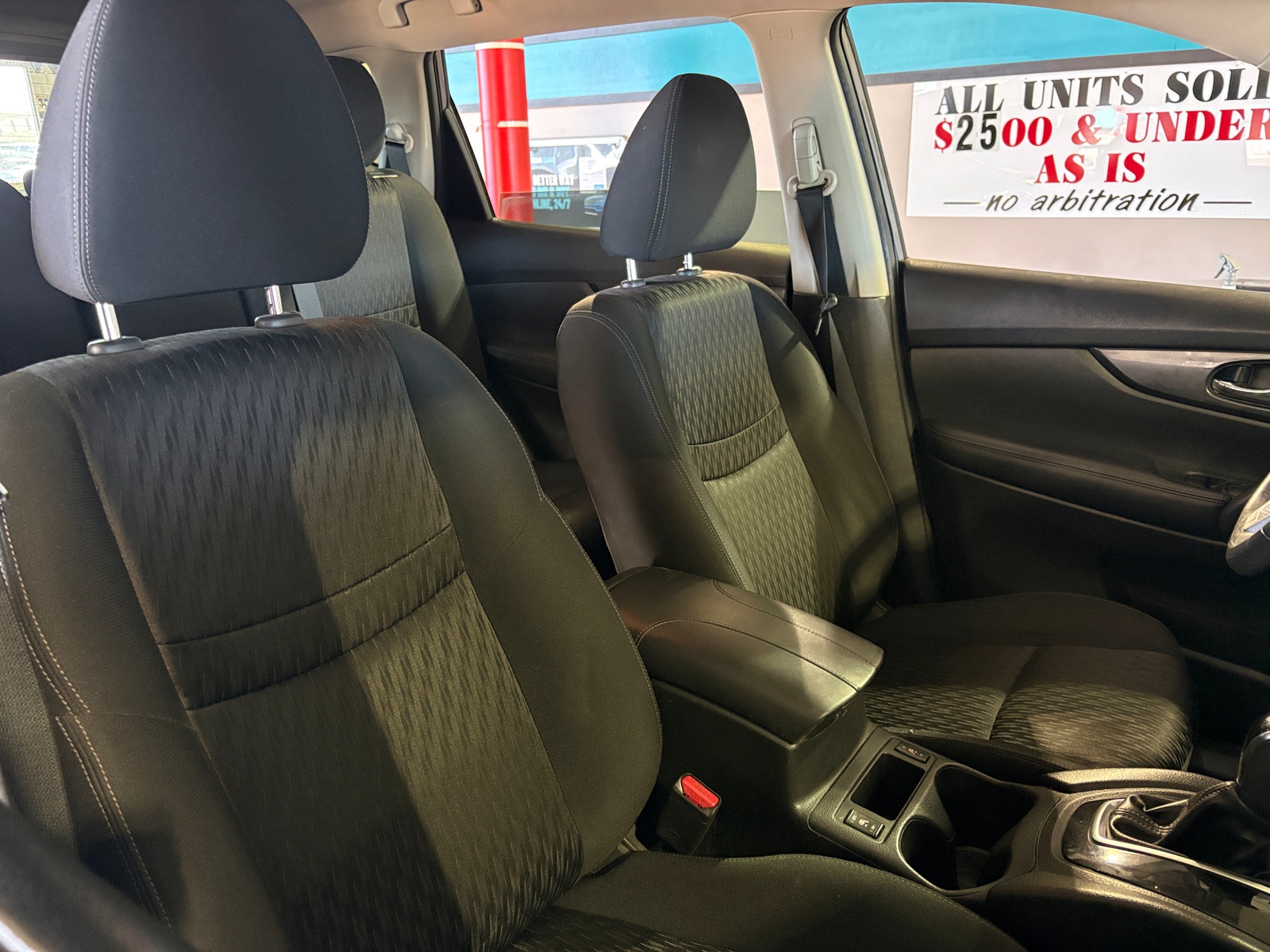 Thumbnail: 2017 Nissan Rogue - 2