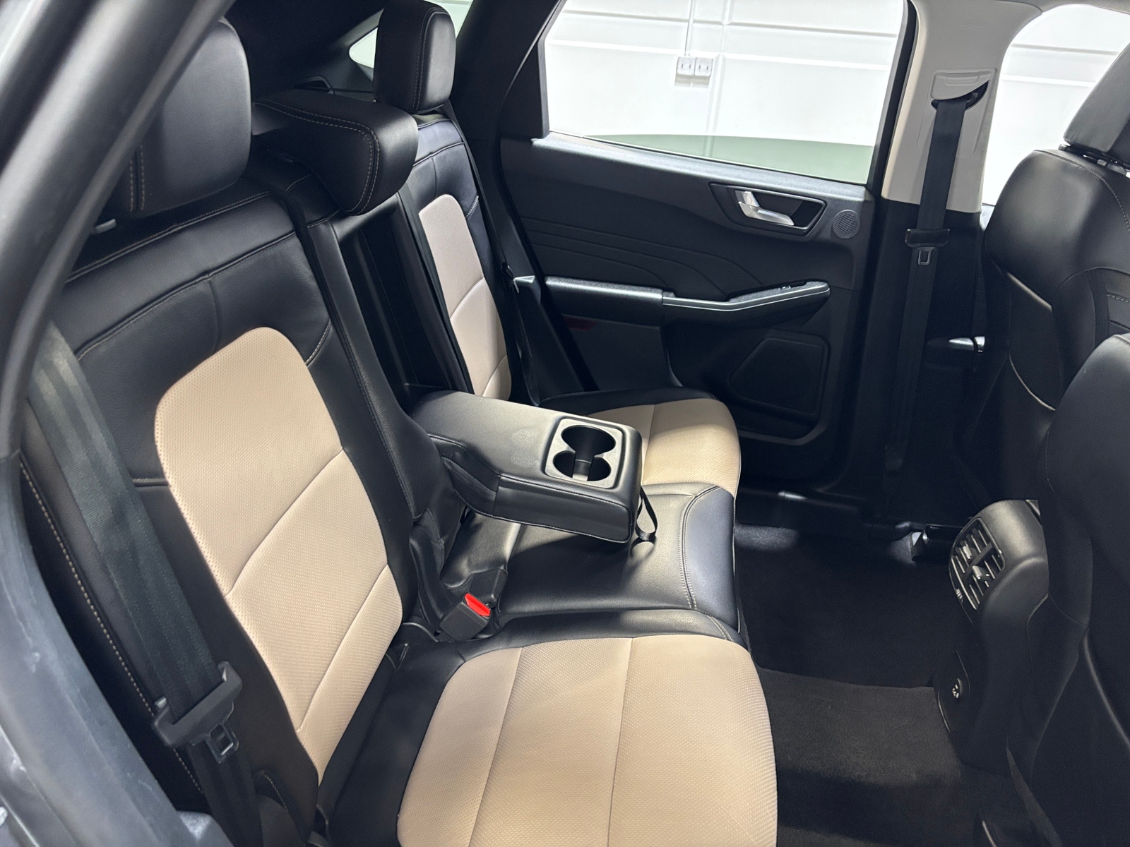 Thumbnail: 2022 Ford Escape - 5