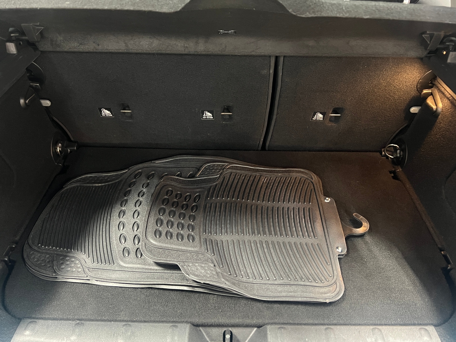 Thumbnail: 2015 MINI Cooper Hardtop - 6