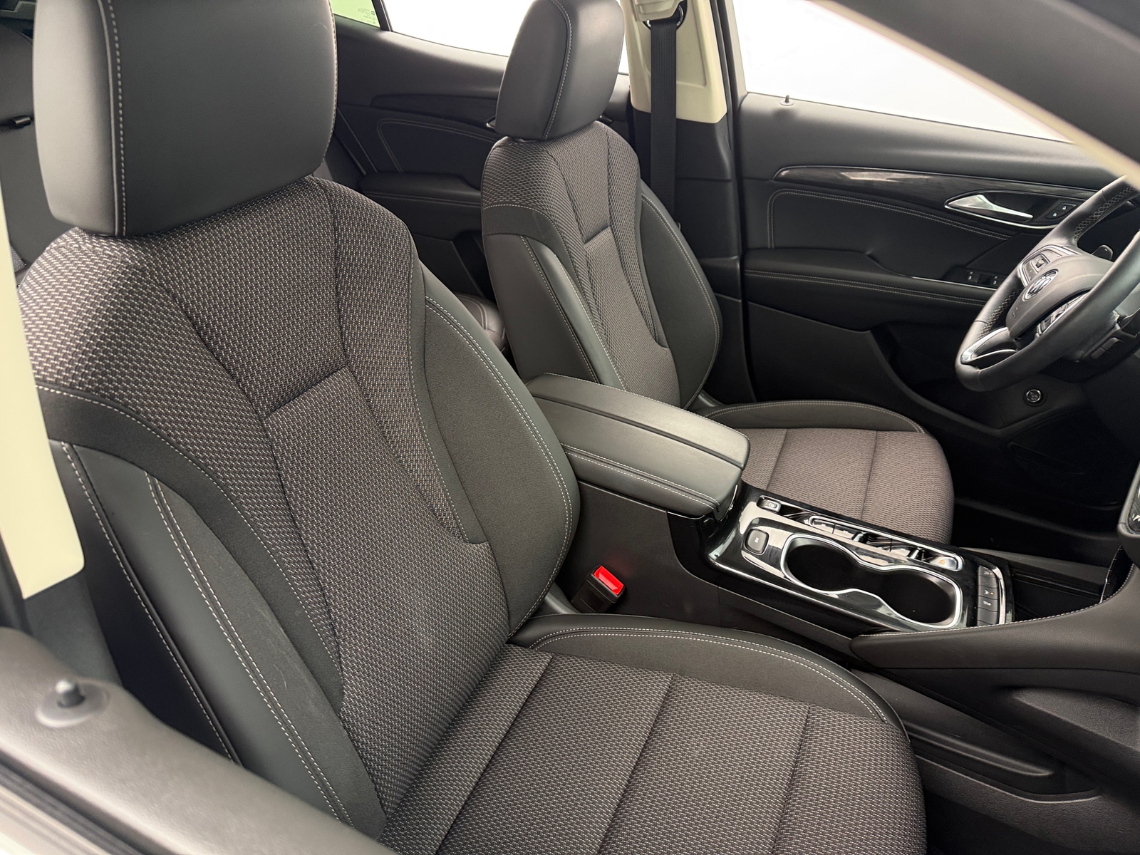 Thumbnail: 2022 Buick Envision - 2