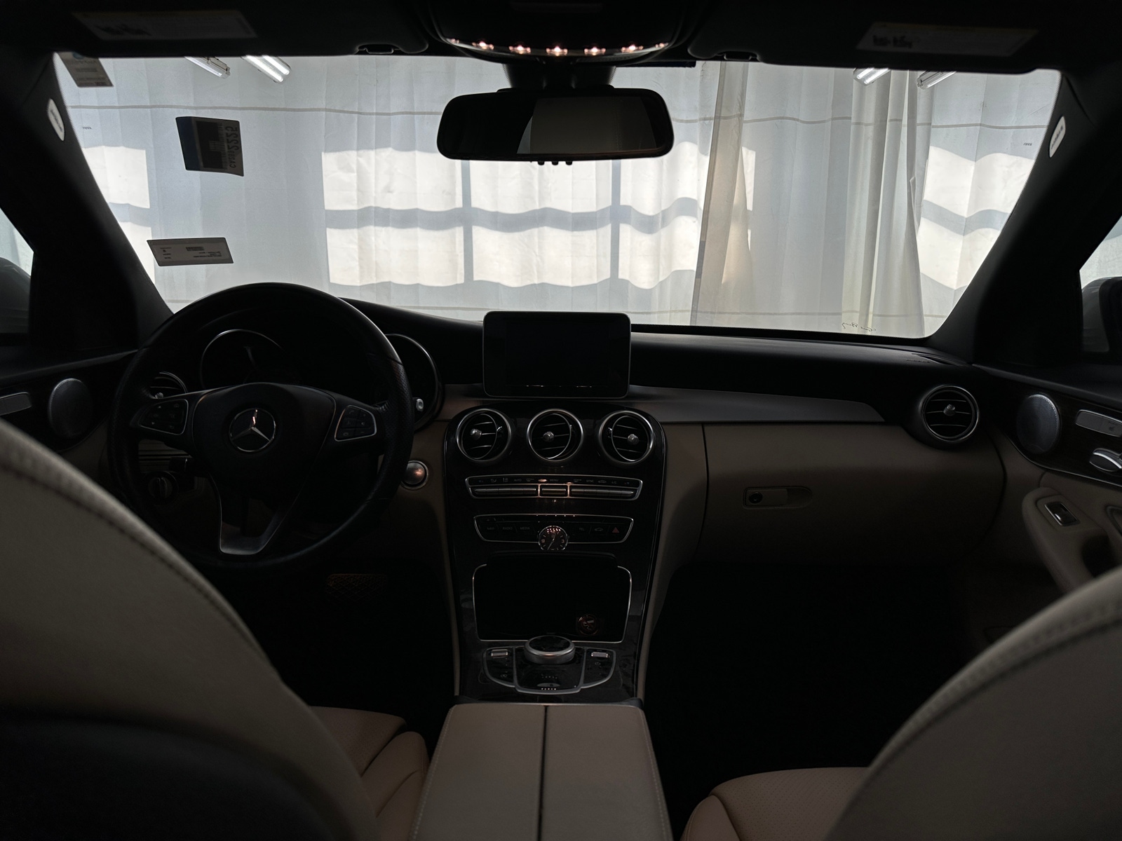 Thumbnail: 2018 Mercedes-Benz C-Class - 2