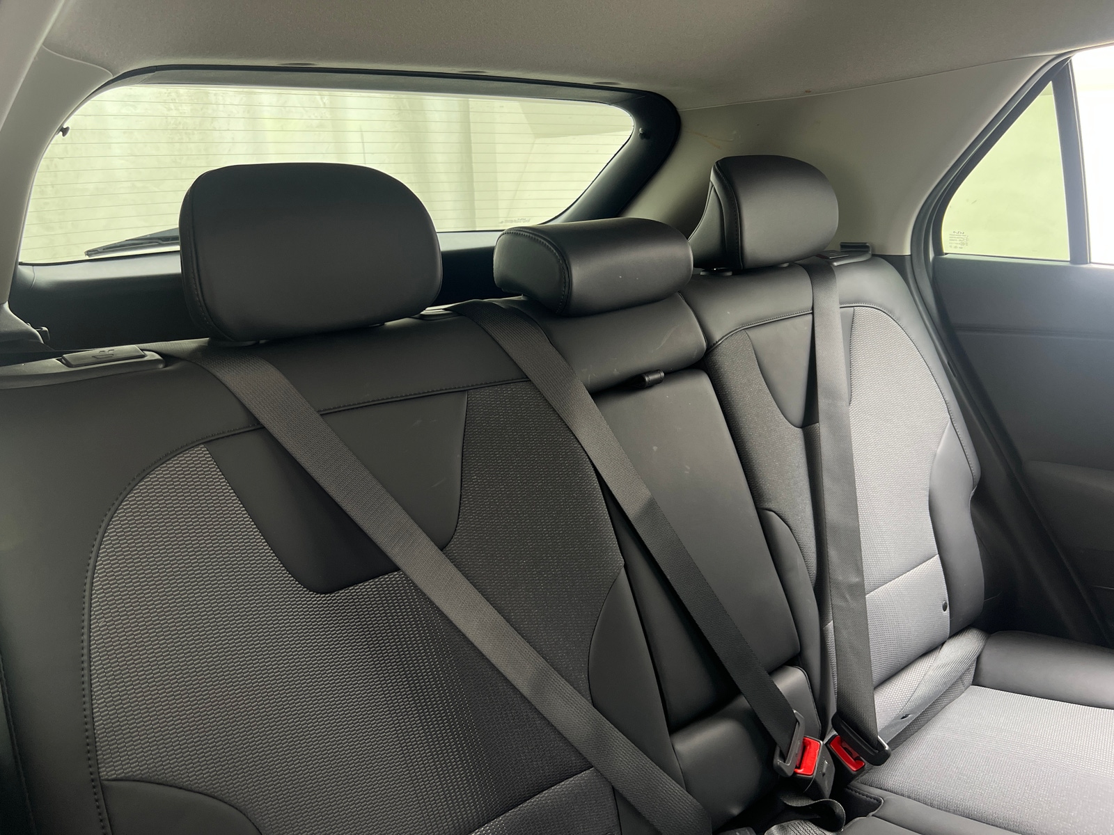 Thumbnail: 2024 Kia Niro - 6