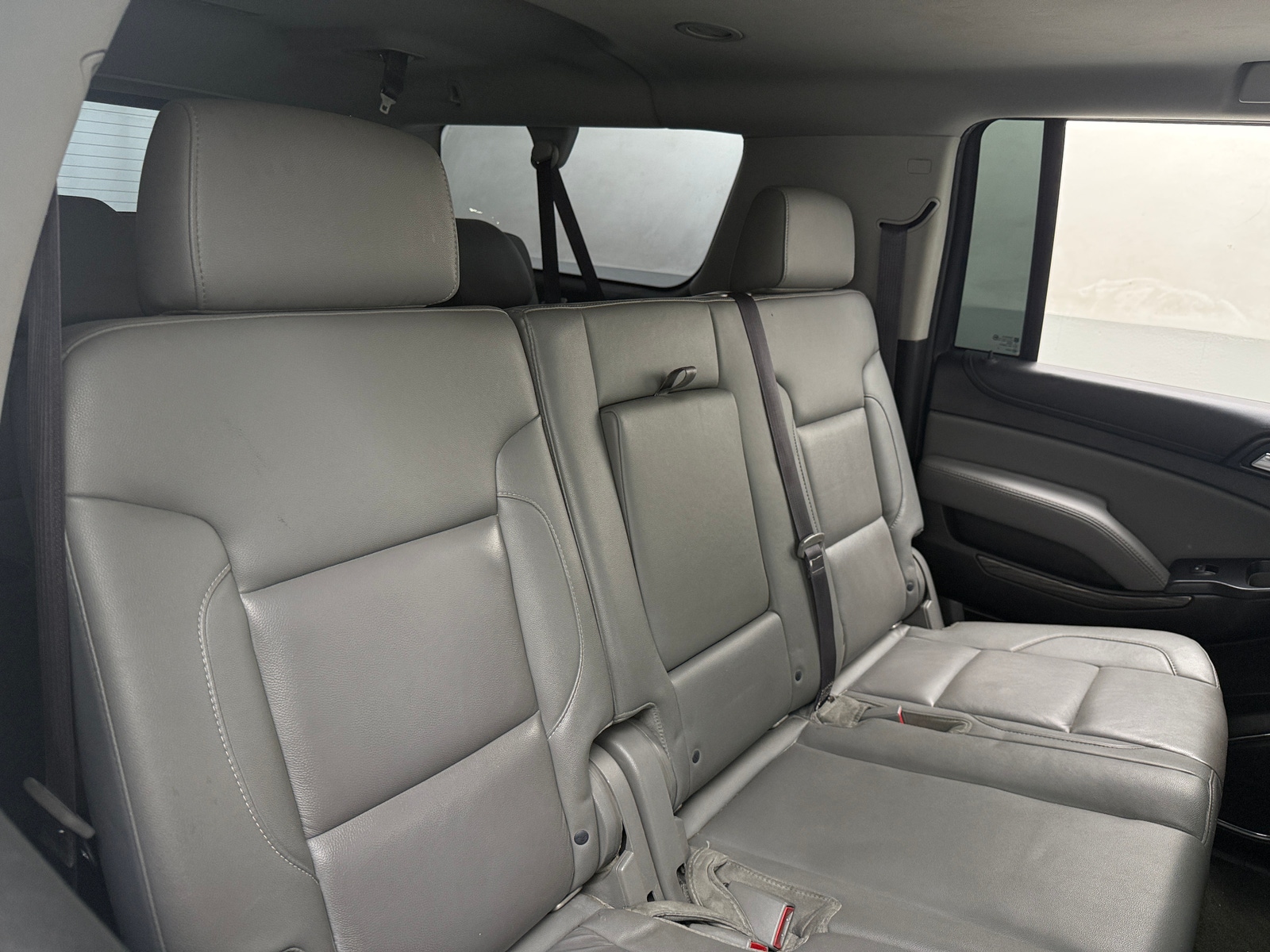 Thumbnail: 2017 Chevrolet Suburban - 5
