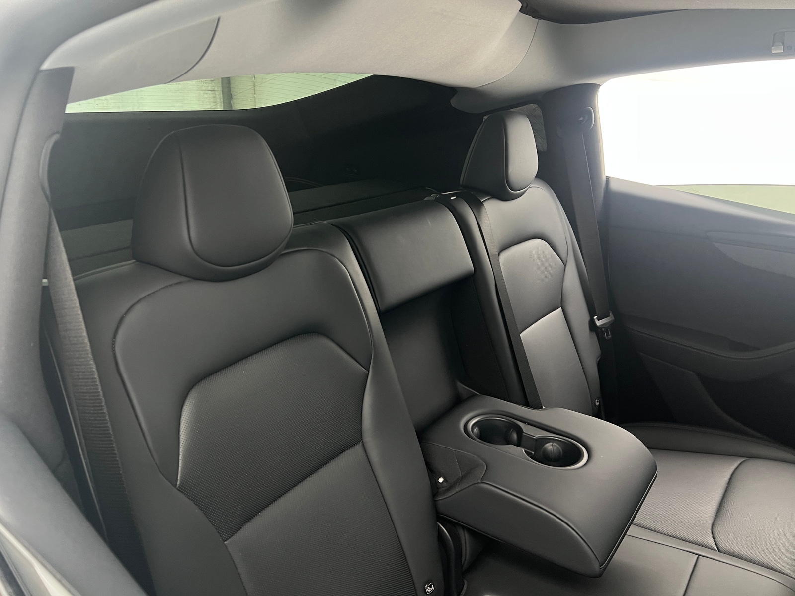 Thumbnail: 2026 Tesla Model Y - 3