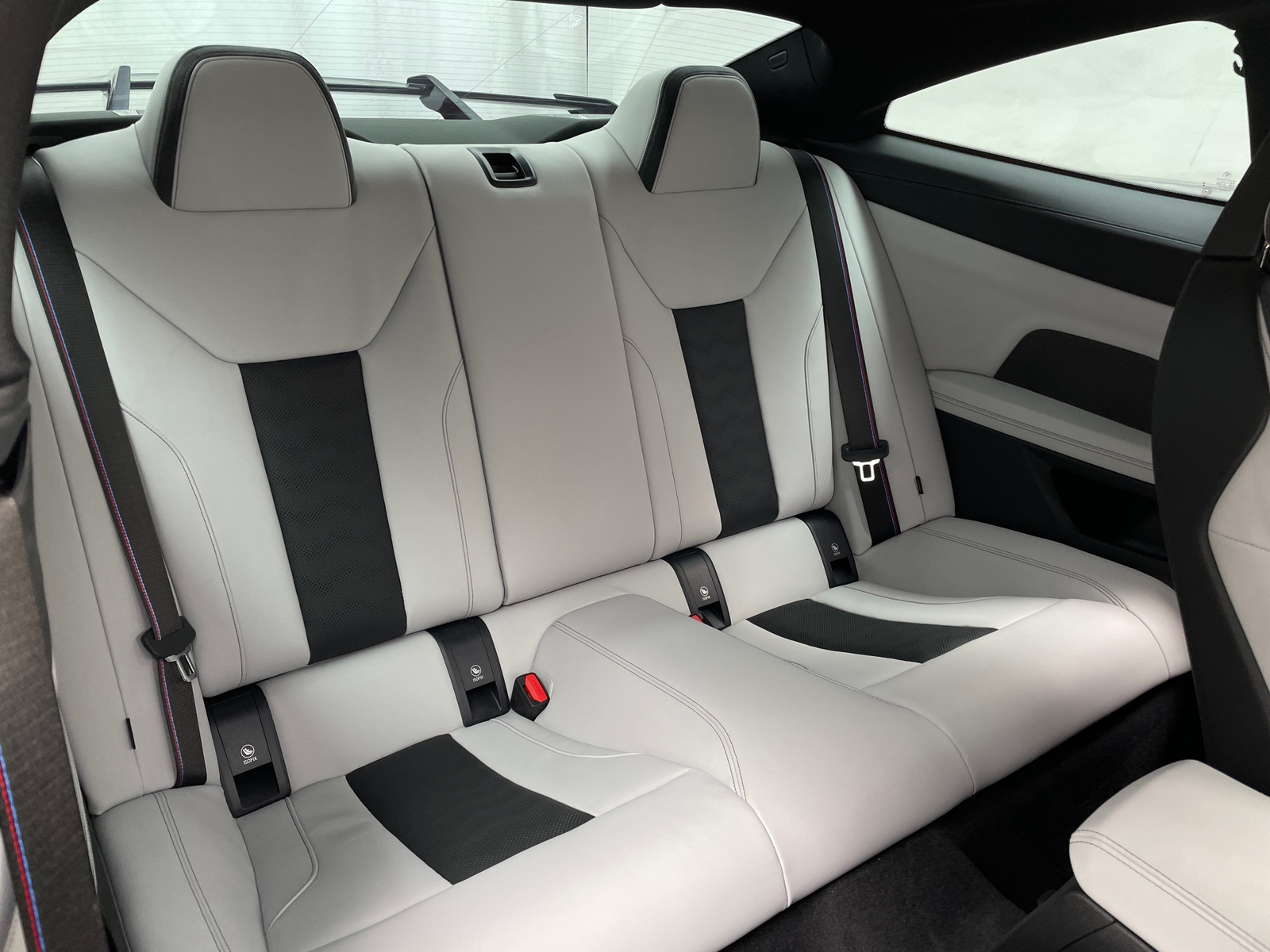 Thumbnail: 2024 BMW M4 - 4