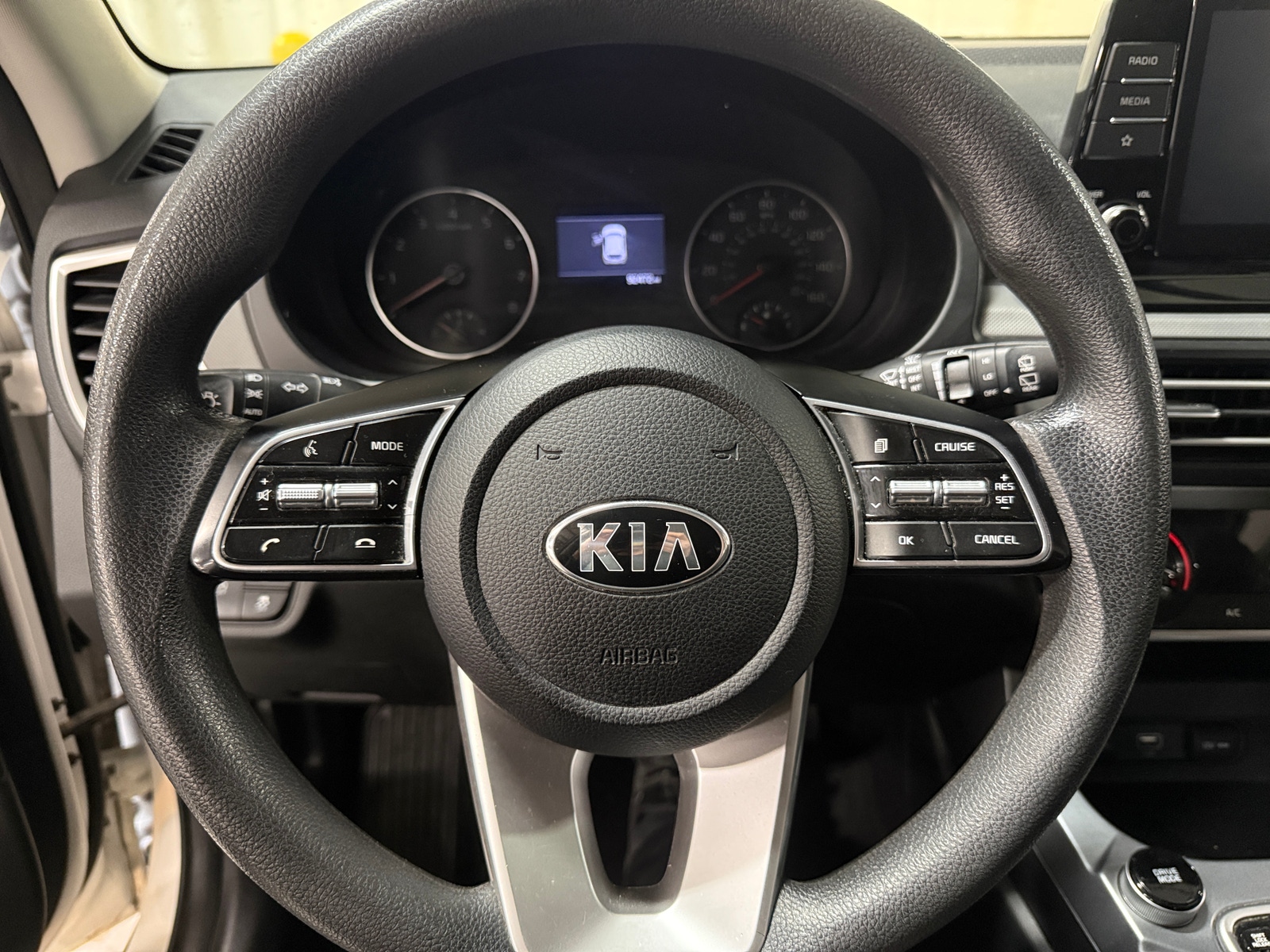 Thumbnail: 2021 Kia Seltos - 5