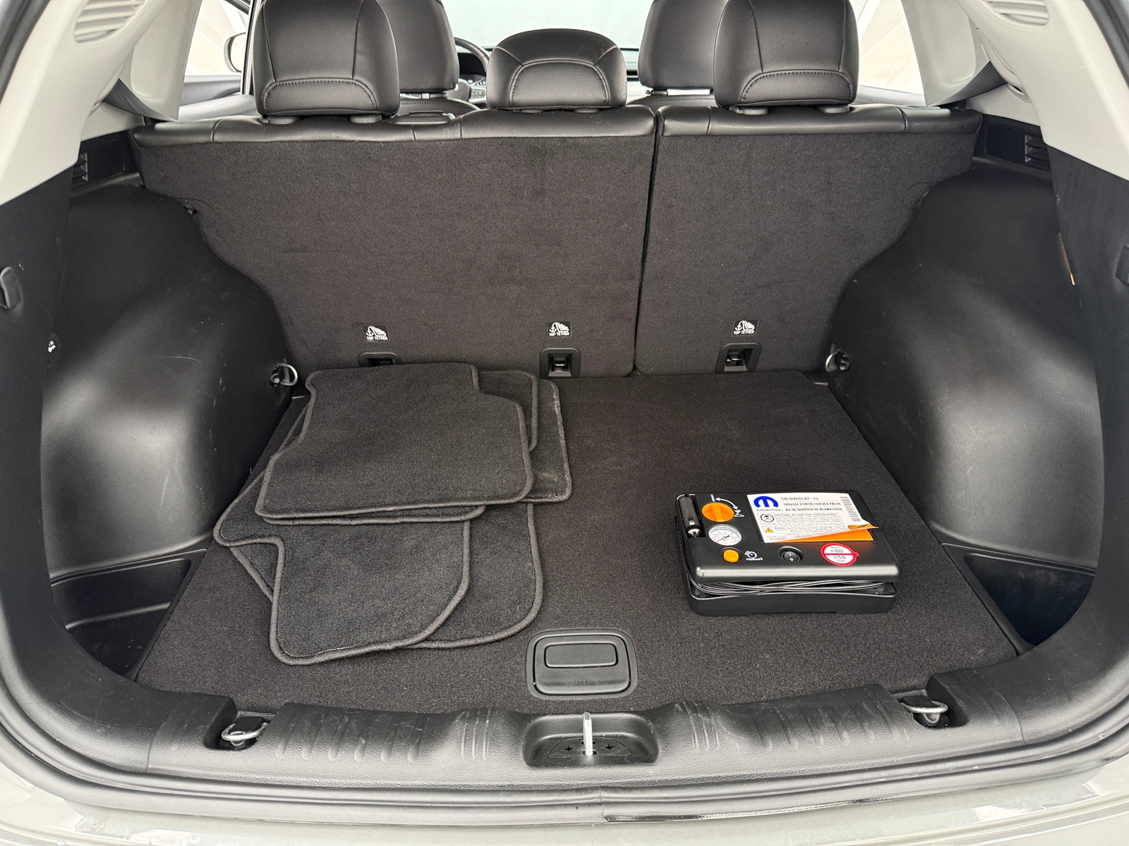 Thumbnail: 2022 Jeep Compass - 6