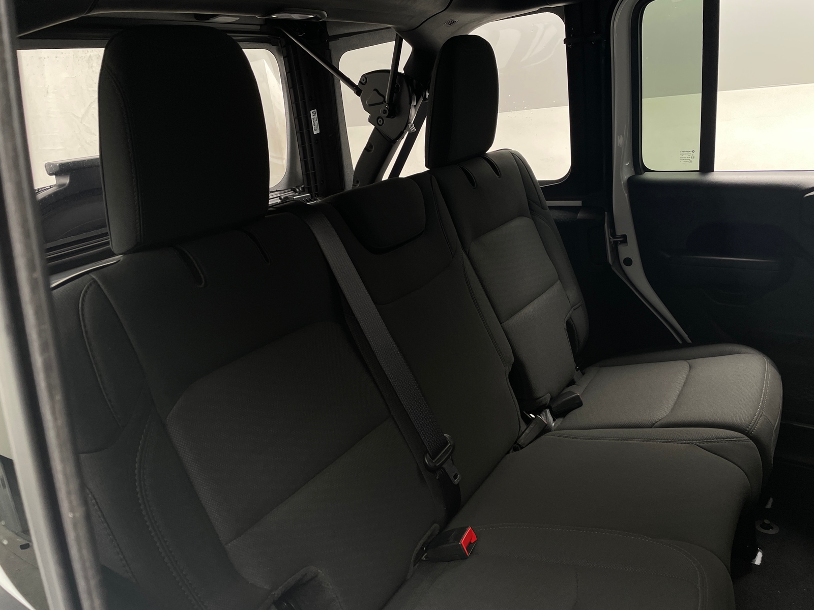 Thumbnail: 2022 Jeep Wrangler - 6