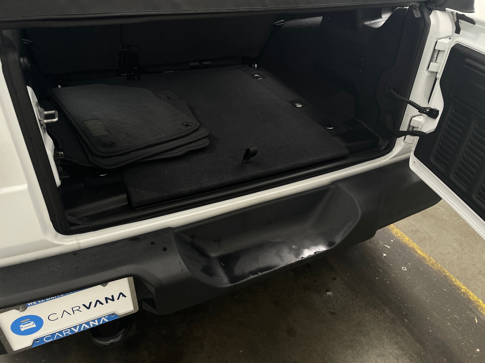 Thumbnail: 2022 Jeep Wrangler - 7