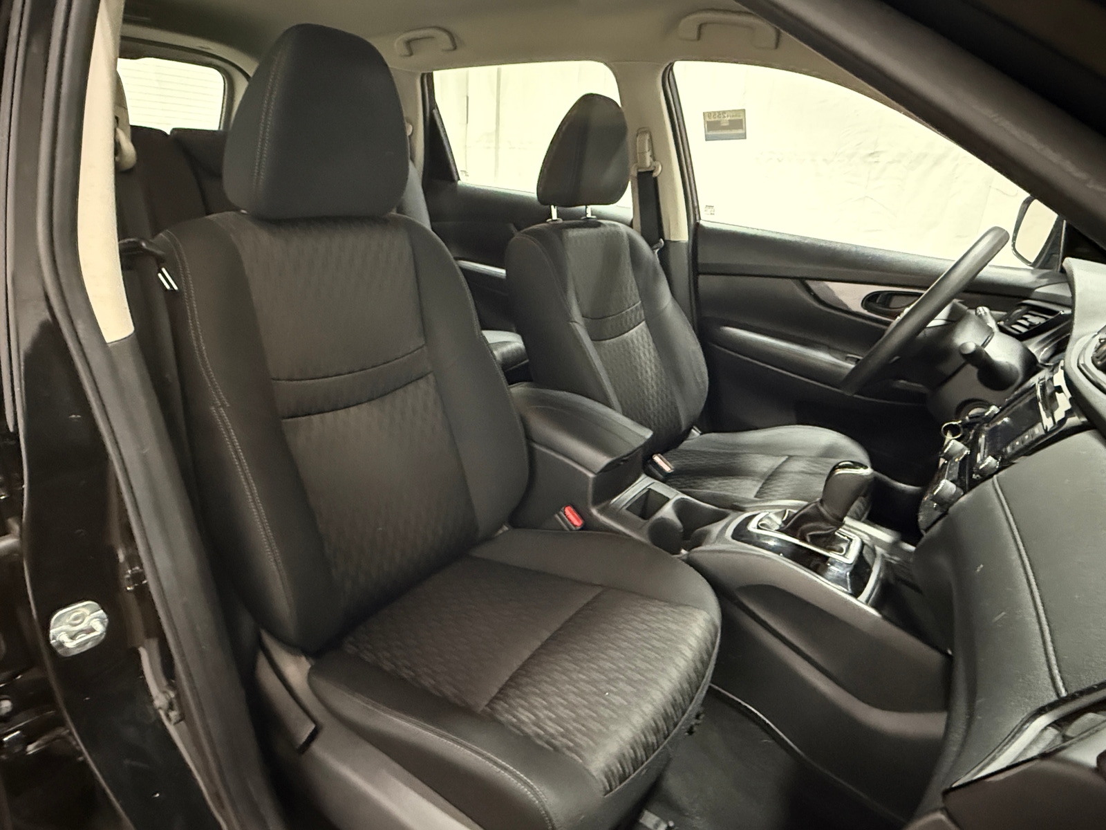 Thumbnail: 2019 Nissan Rogue - 2