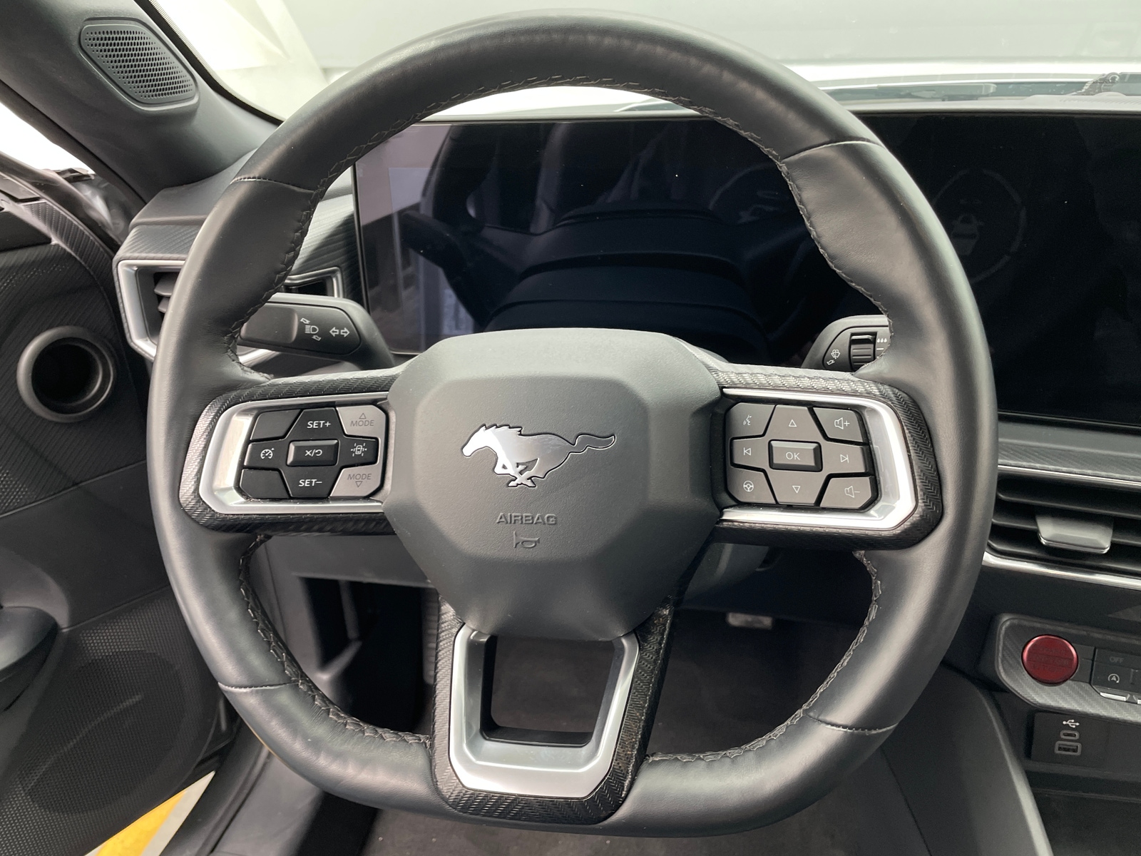 Thumbnail: 2025 Ford Mustang - 3