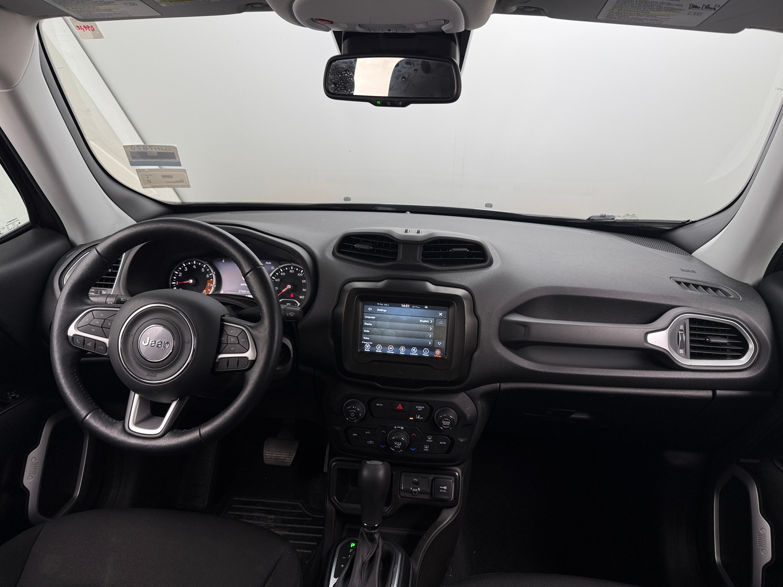 Thumbnail: 2021 Jeep Renegade - 3