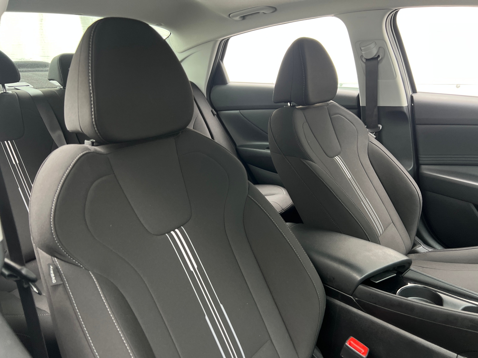 Thumbnail: 2025 Hyundai Elantra - 2