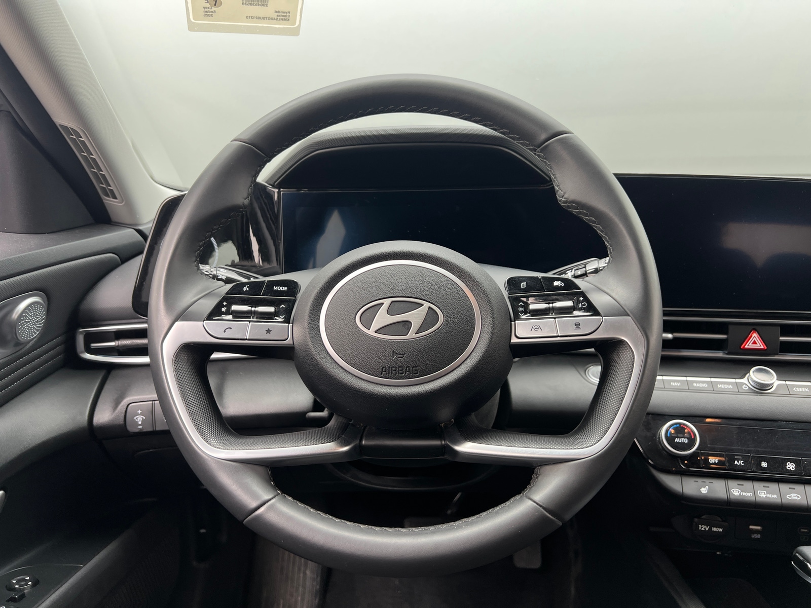 Thumbnail: 2025 Hyundai Elantra - 5