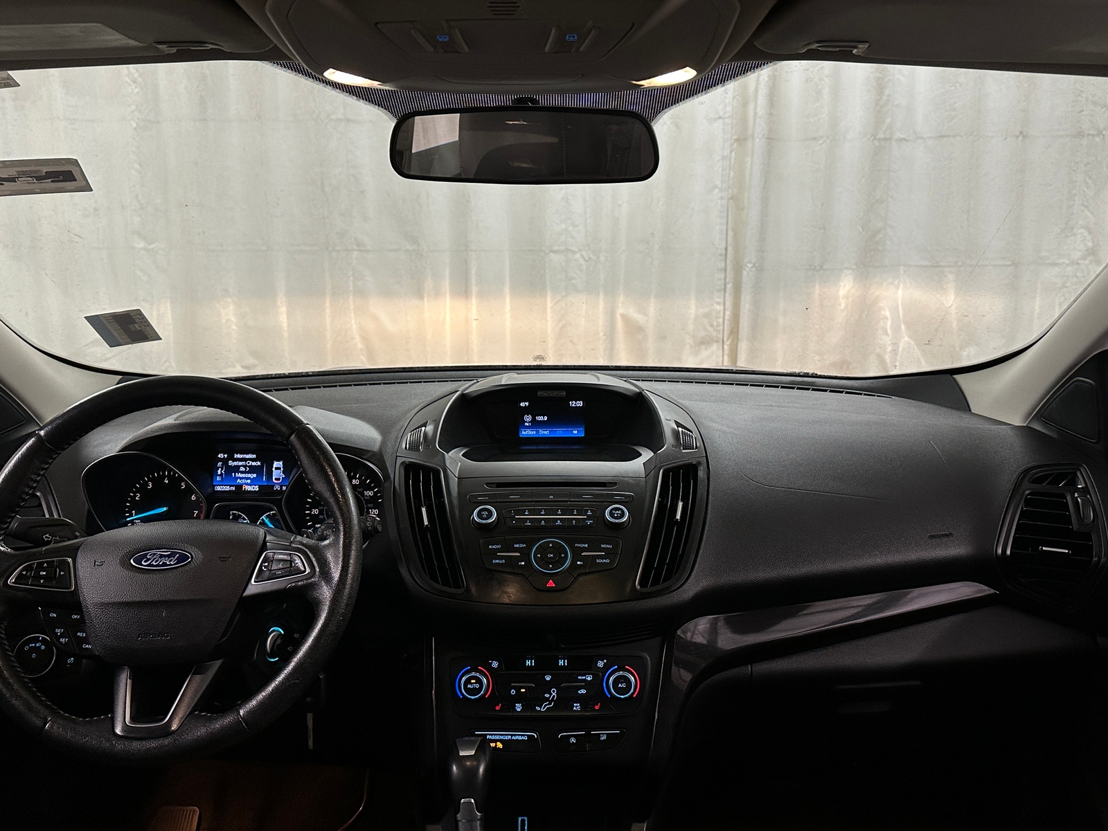 Thumbnail: 2017 Ford Escape - 3