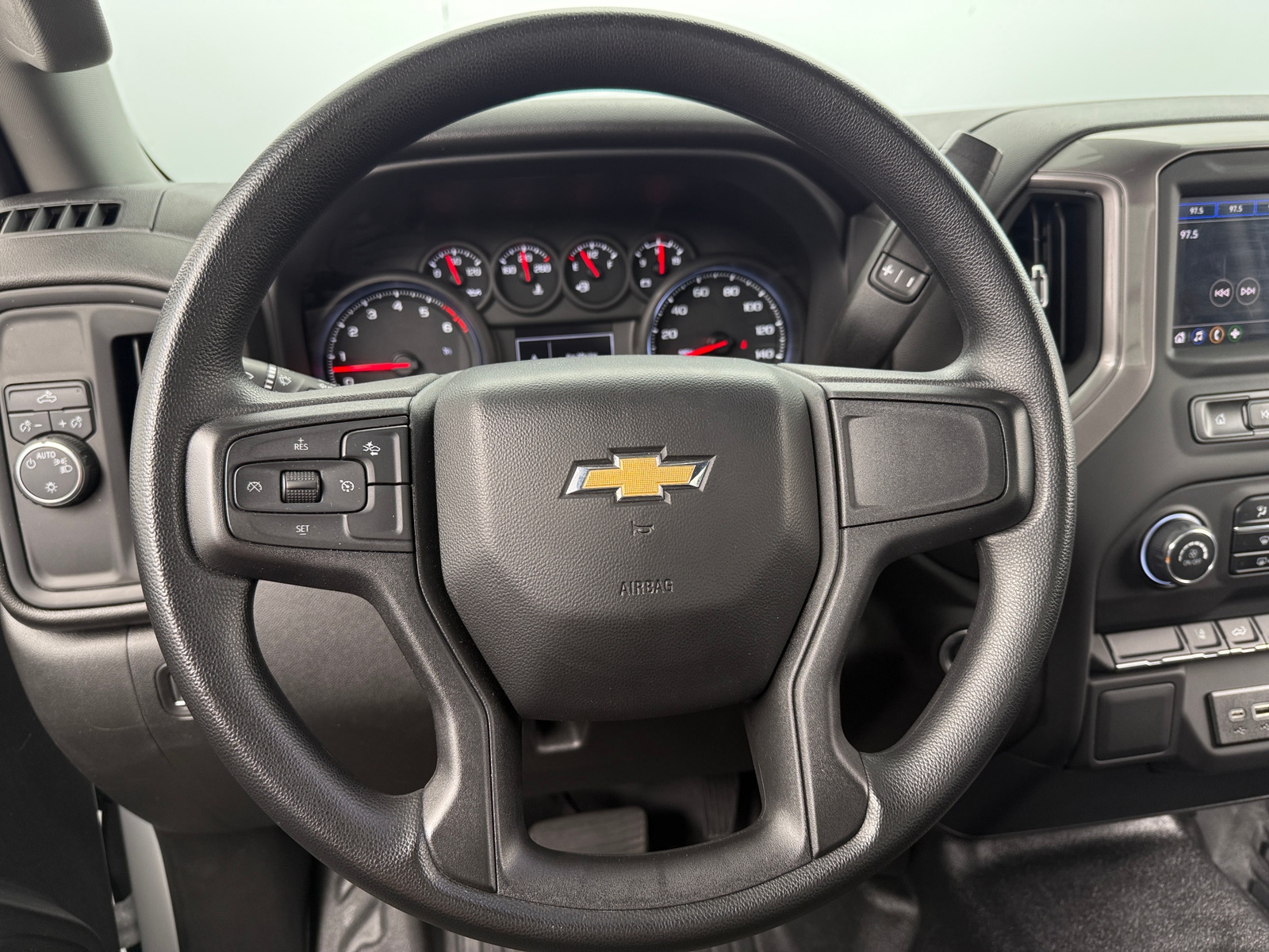 Thumbnail: 2024 Chevrolet Silverado 2500 - 5