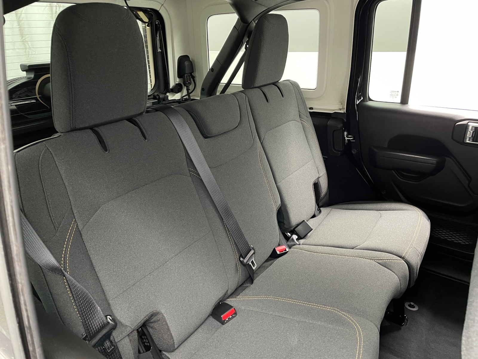 Thumbnail: 2025 Jeep Wrangler - 6