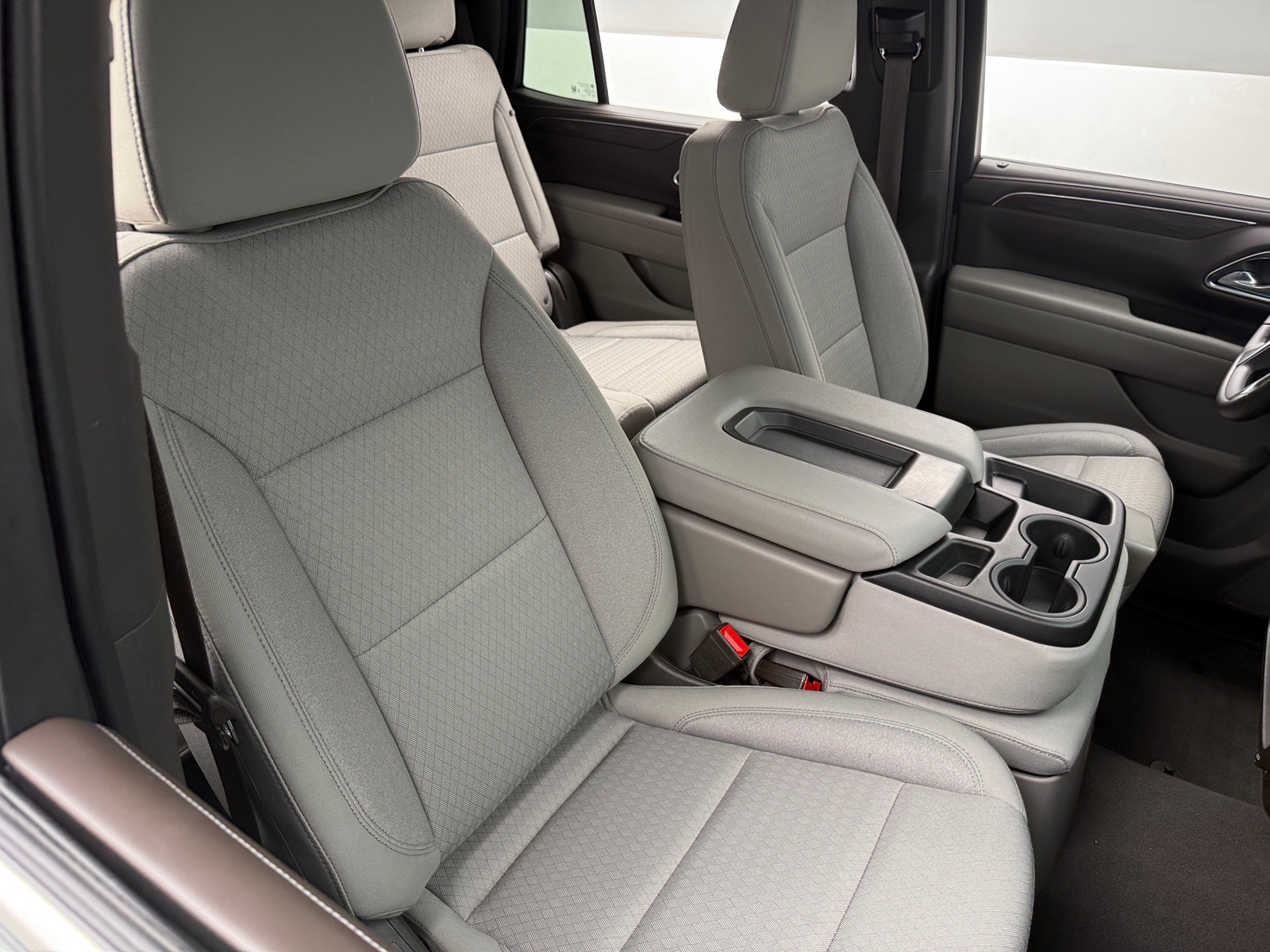 Thumbnail: 2024 Chevrolet Tahoe - 2