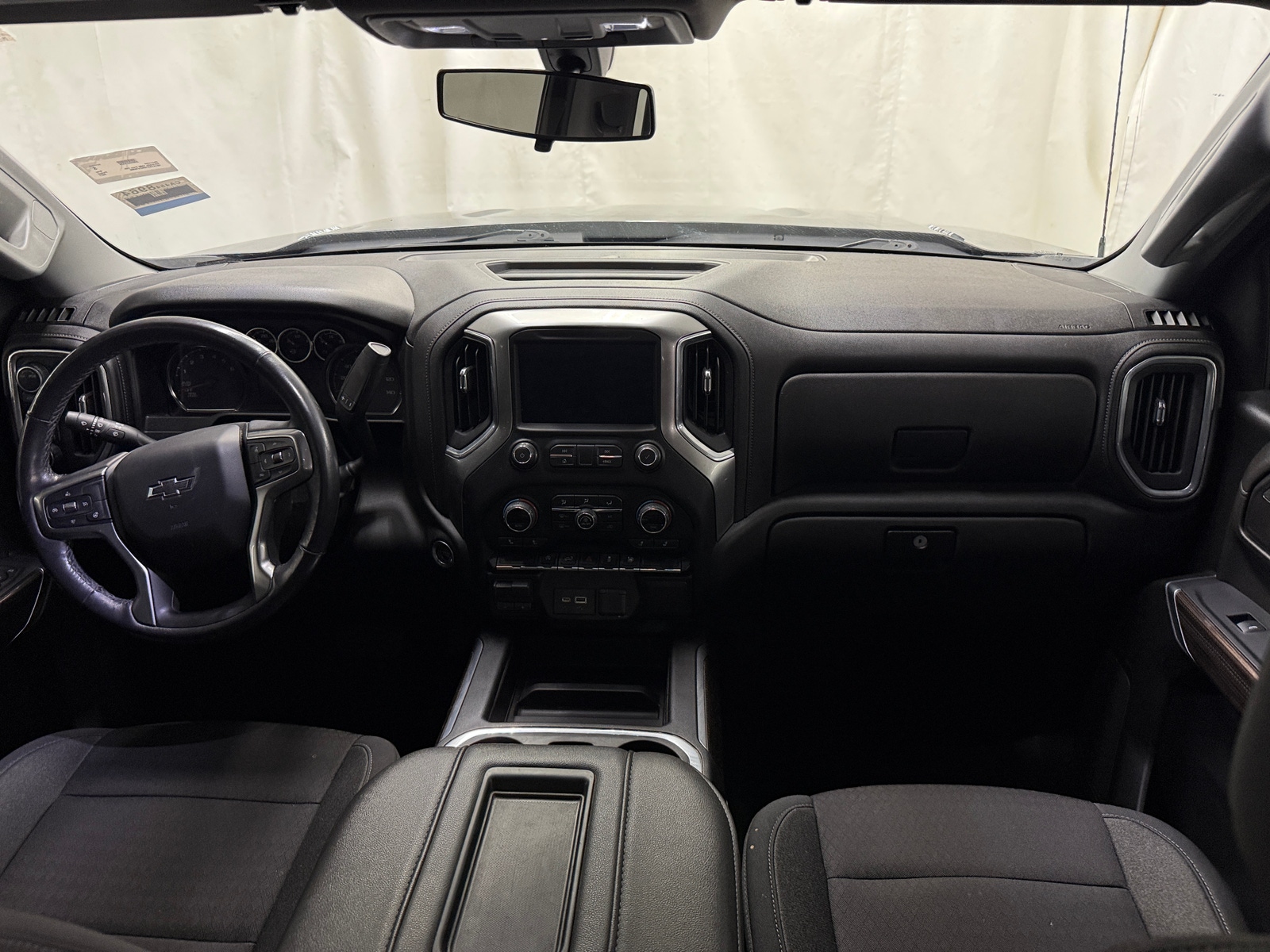 Thumbnail: 2021 Chevrolet Silverado 1500 - 3