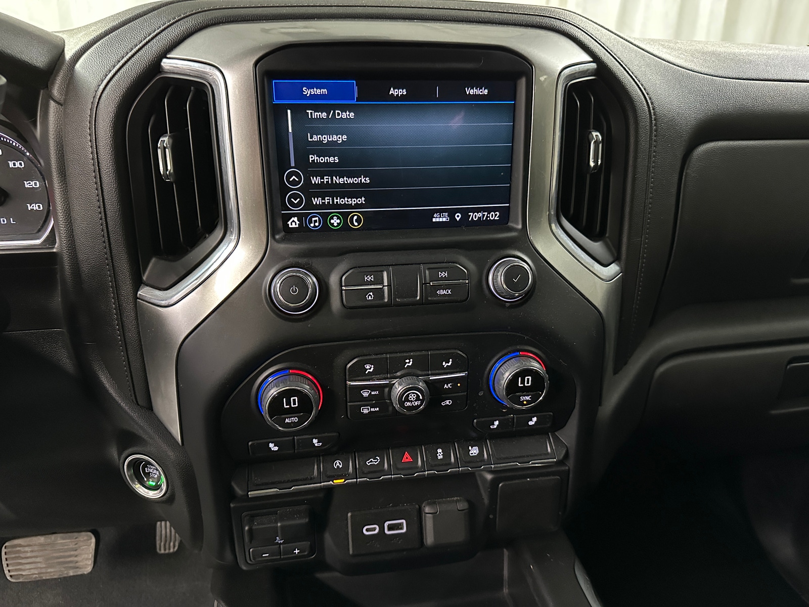 Thumbnail: 2021 Chevrolet Silverado 1500 - 4