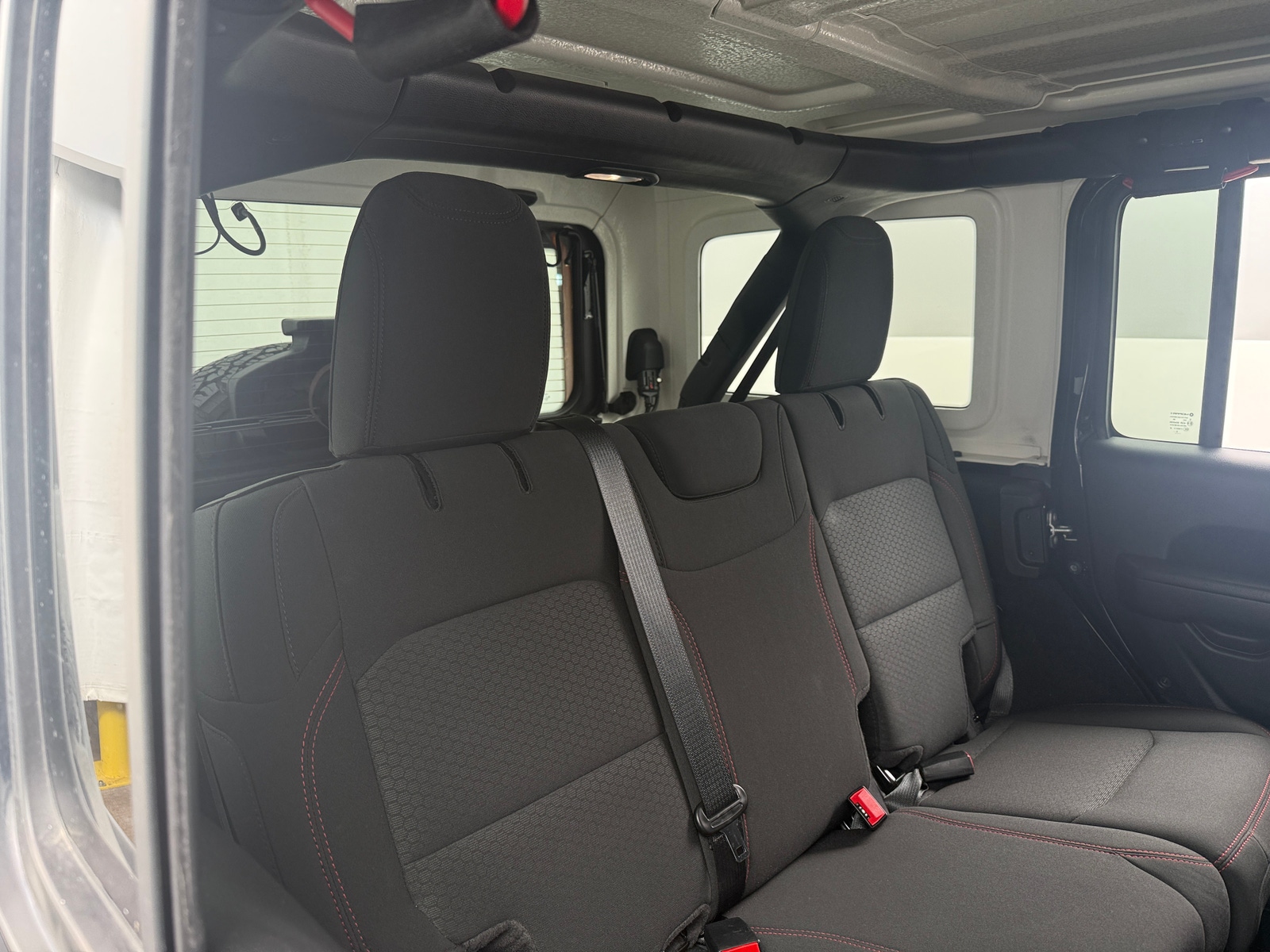 Thumbnail: 2023 Jeep Wrangler - 6