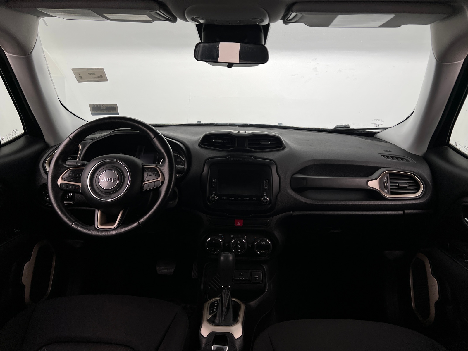 Thumbnail: 2015 Jeep Renegade - 3