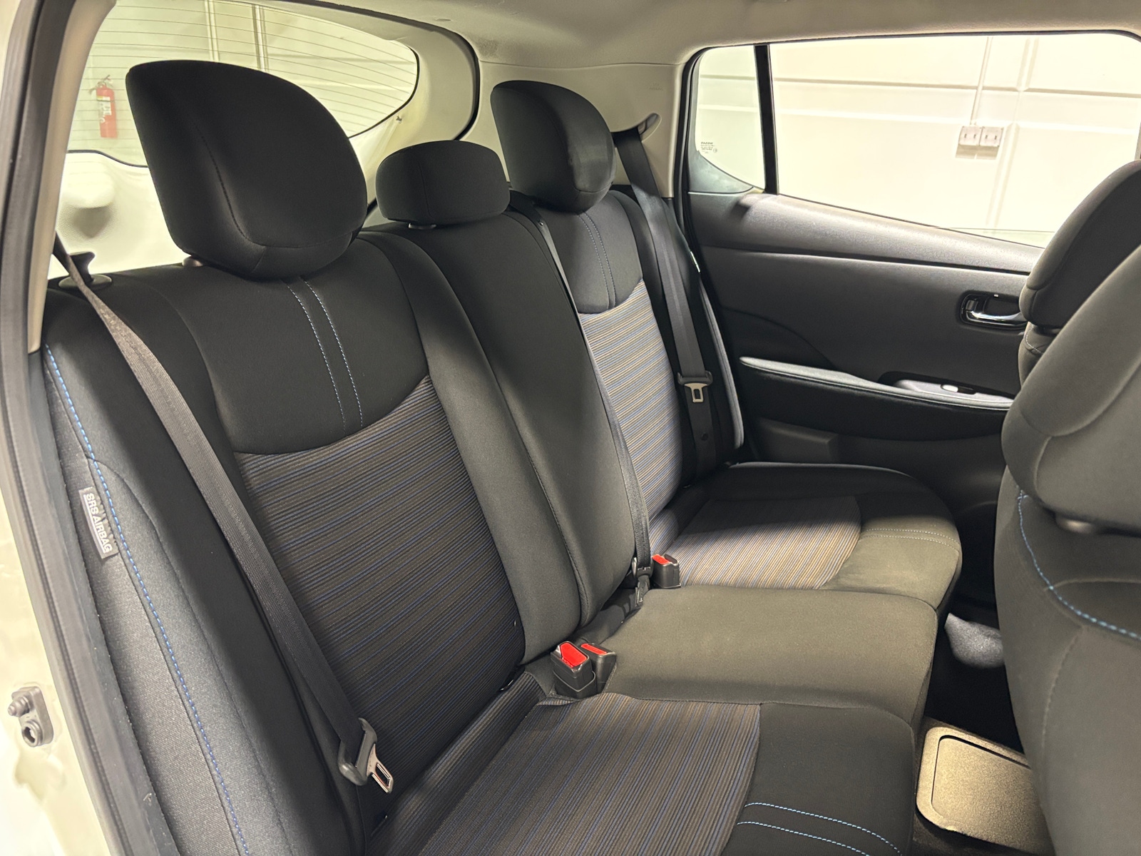 Thumbnail: 2022 Nissan Leaf - 6