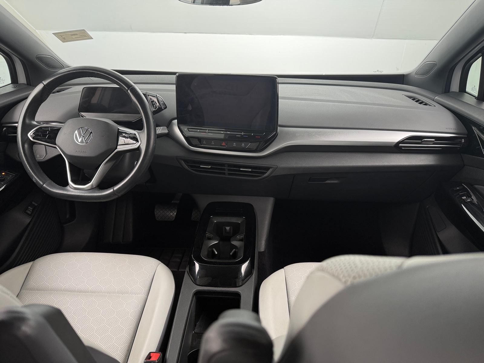 Thumbnail: 2021 Volkswagen ID.4 - 2