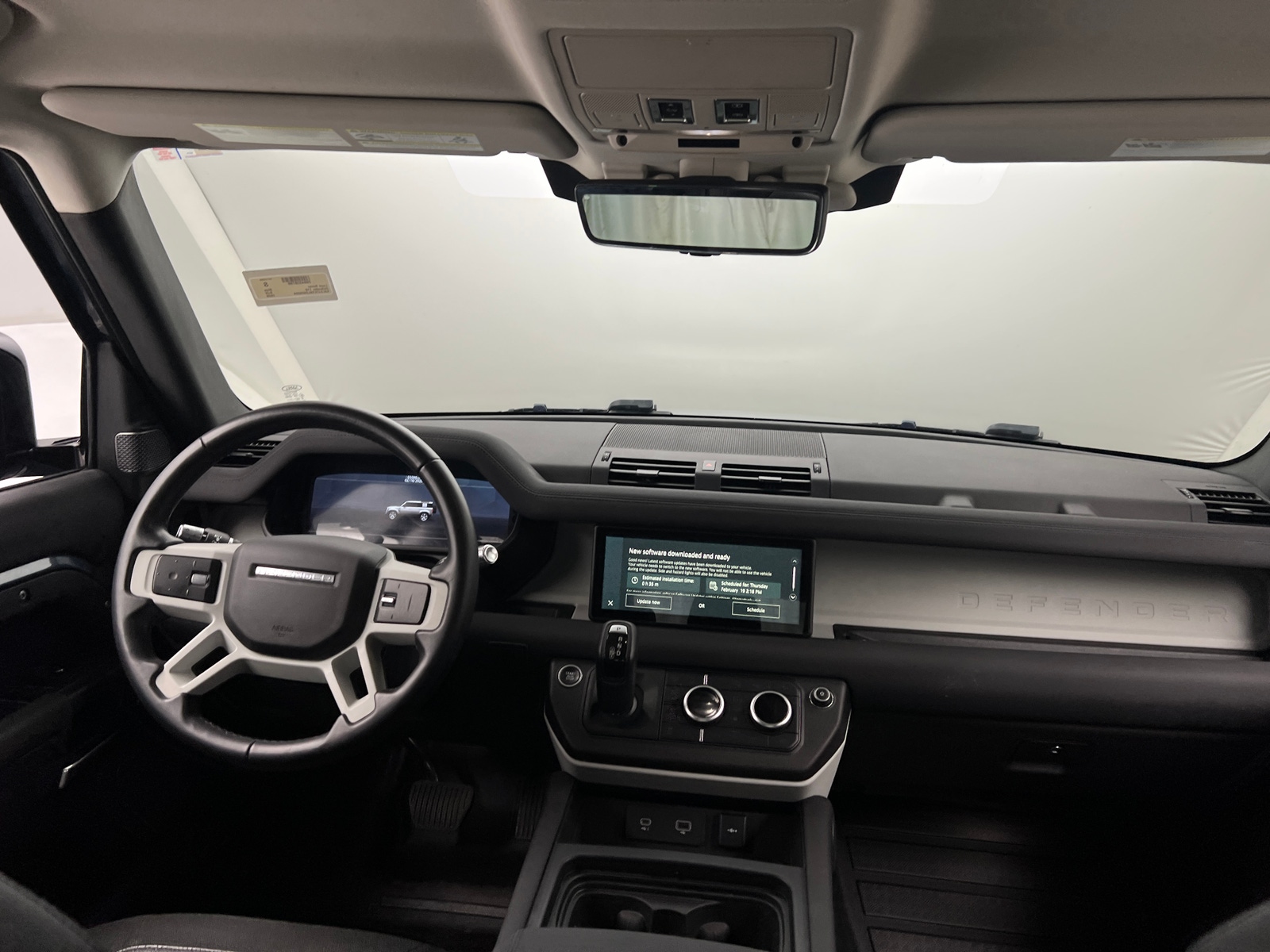 Thumbnail: 2020 Land Rover Defender - 2