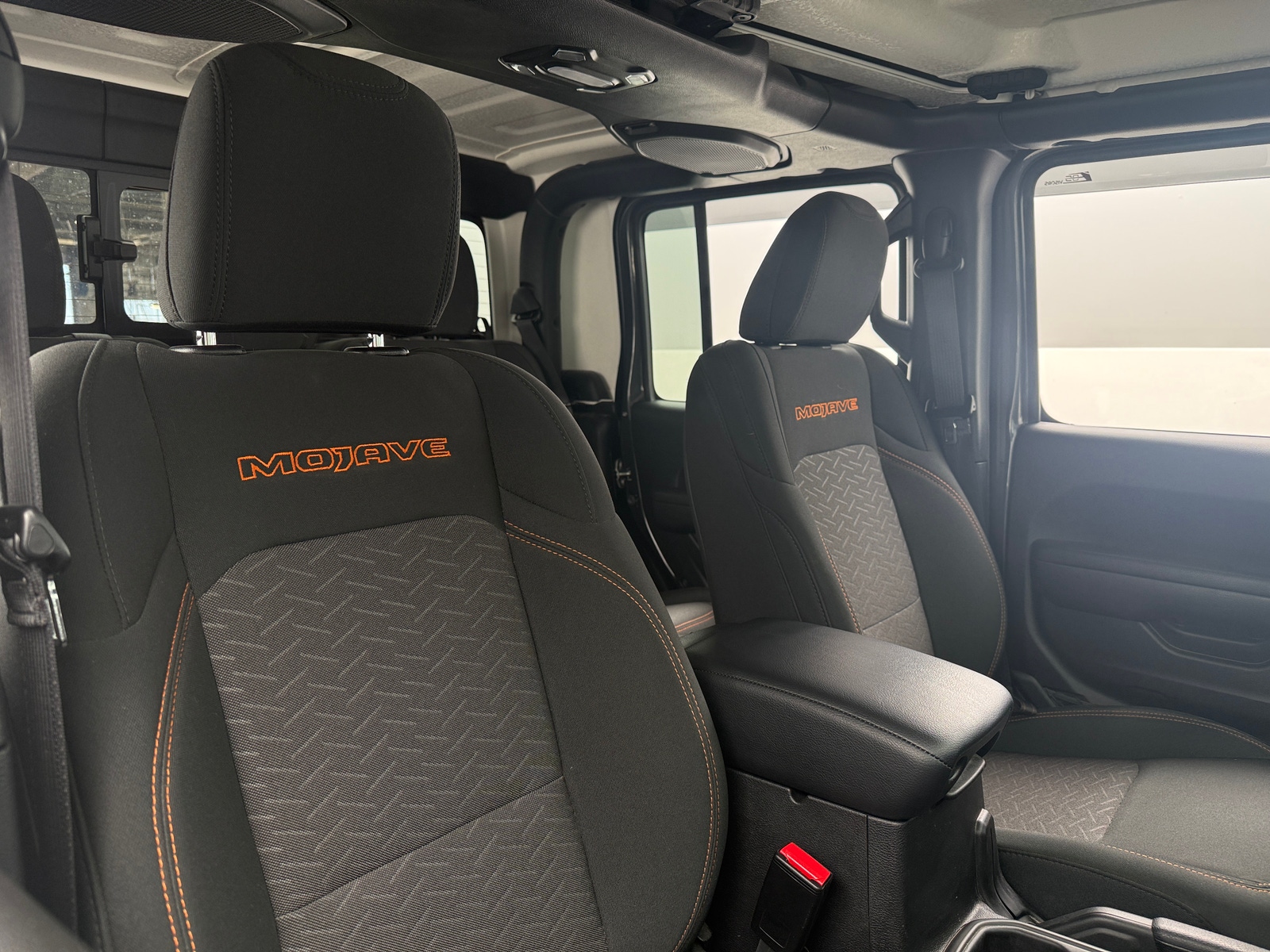 Thumbnail: 2023 Jeep Gladiator - 2