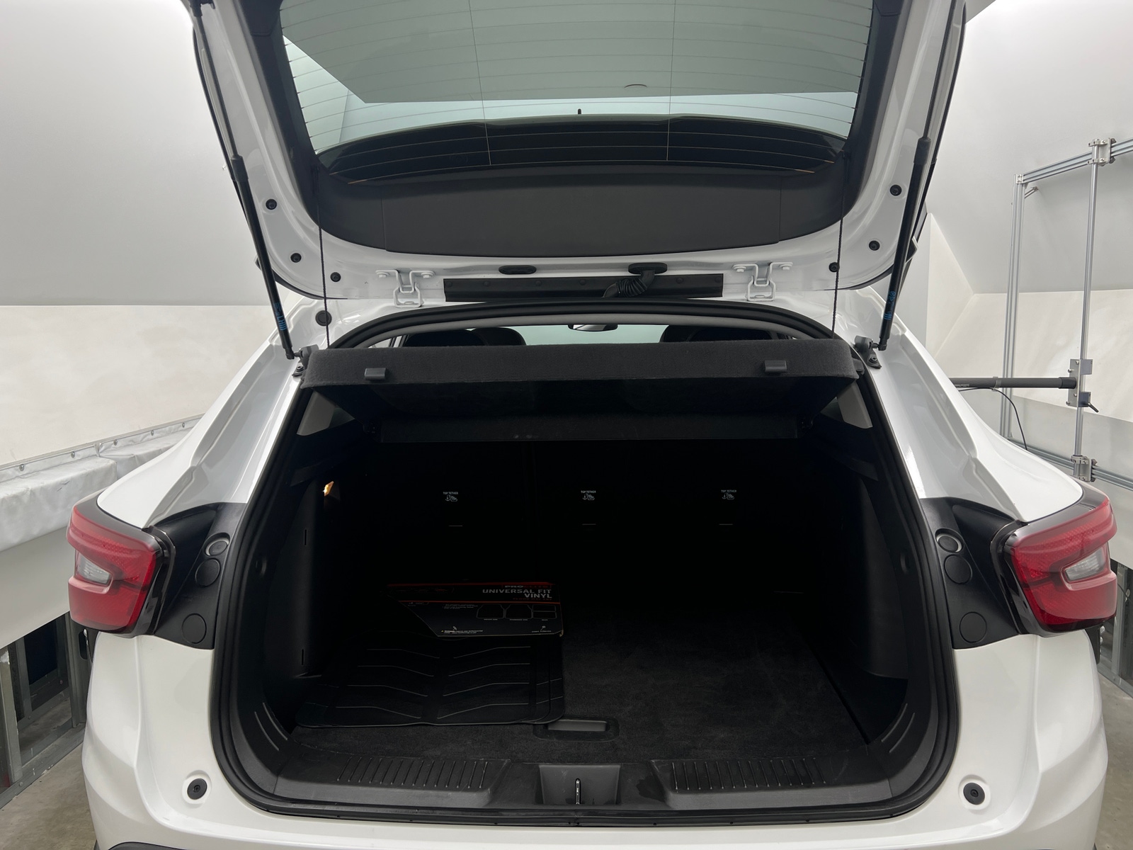 Thumbnail: 2025 Chevrolet Trax - 7