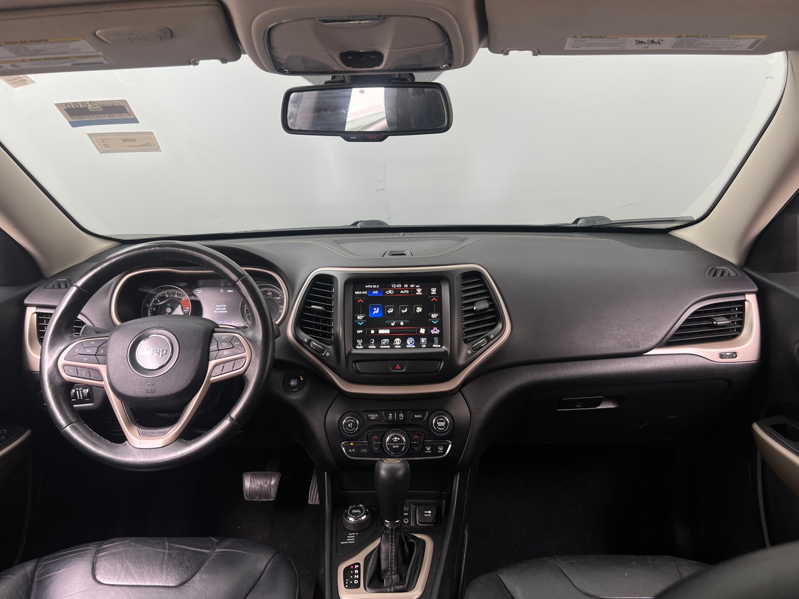 Thumbnail: 2017 Jeep Cherokee - 2