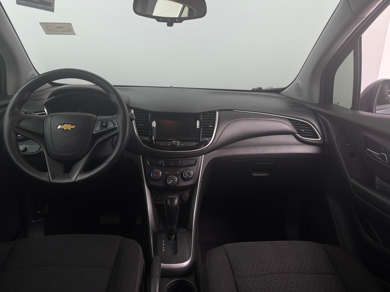 Thumbnail: 2021 Chevrolet Trax - 3