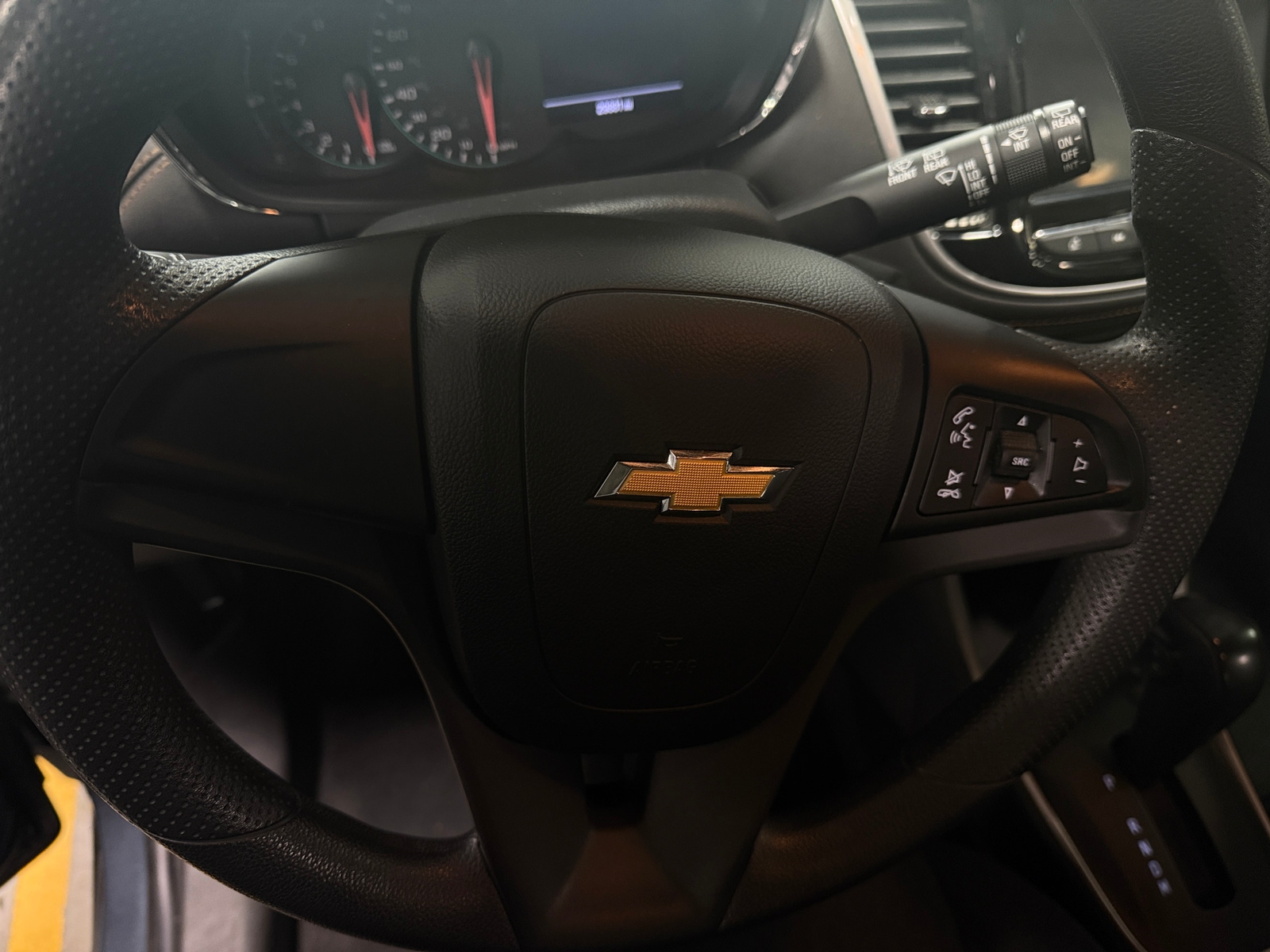 Thumbnail: 2021 Chevrolet Trax - 5