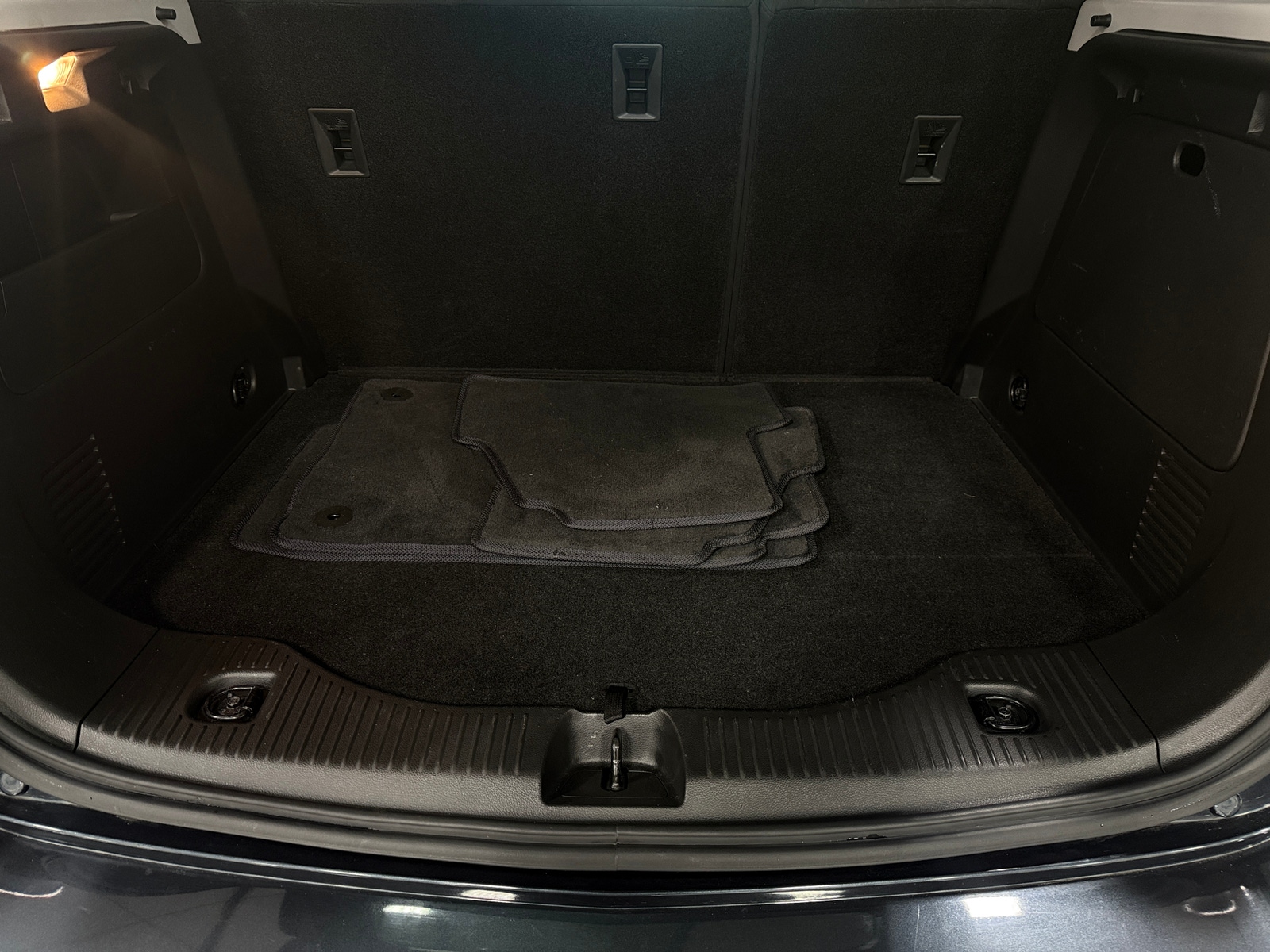 Thumbnail: 2021 Chevrolet Trax - 7