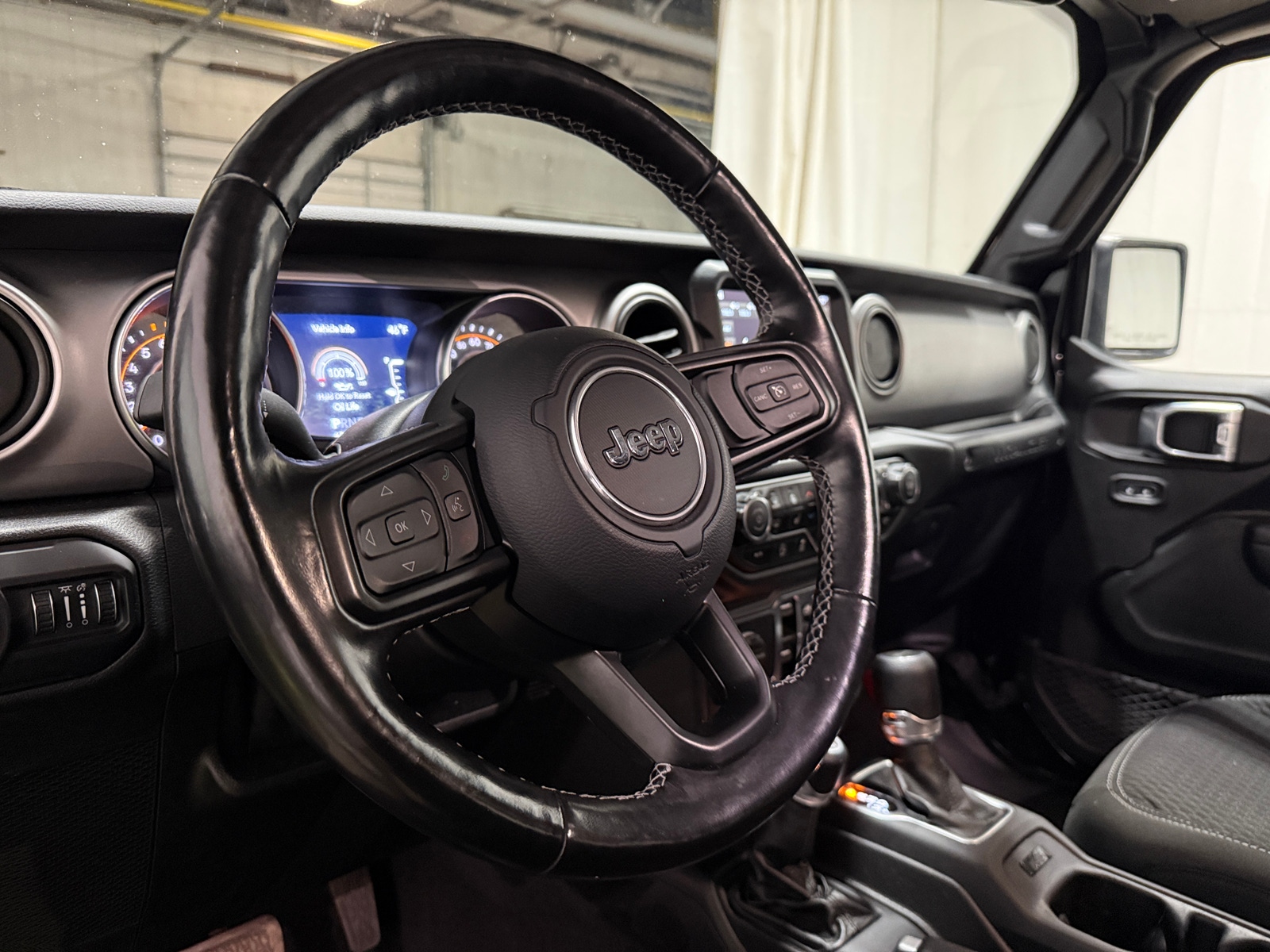 Thumbnail: 2021 Jeep Wrangler - 5