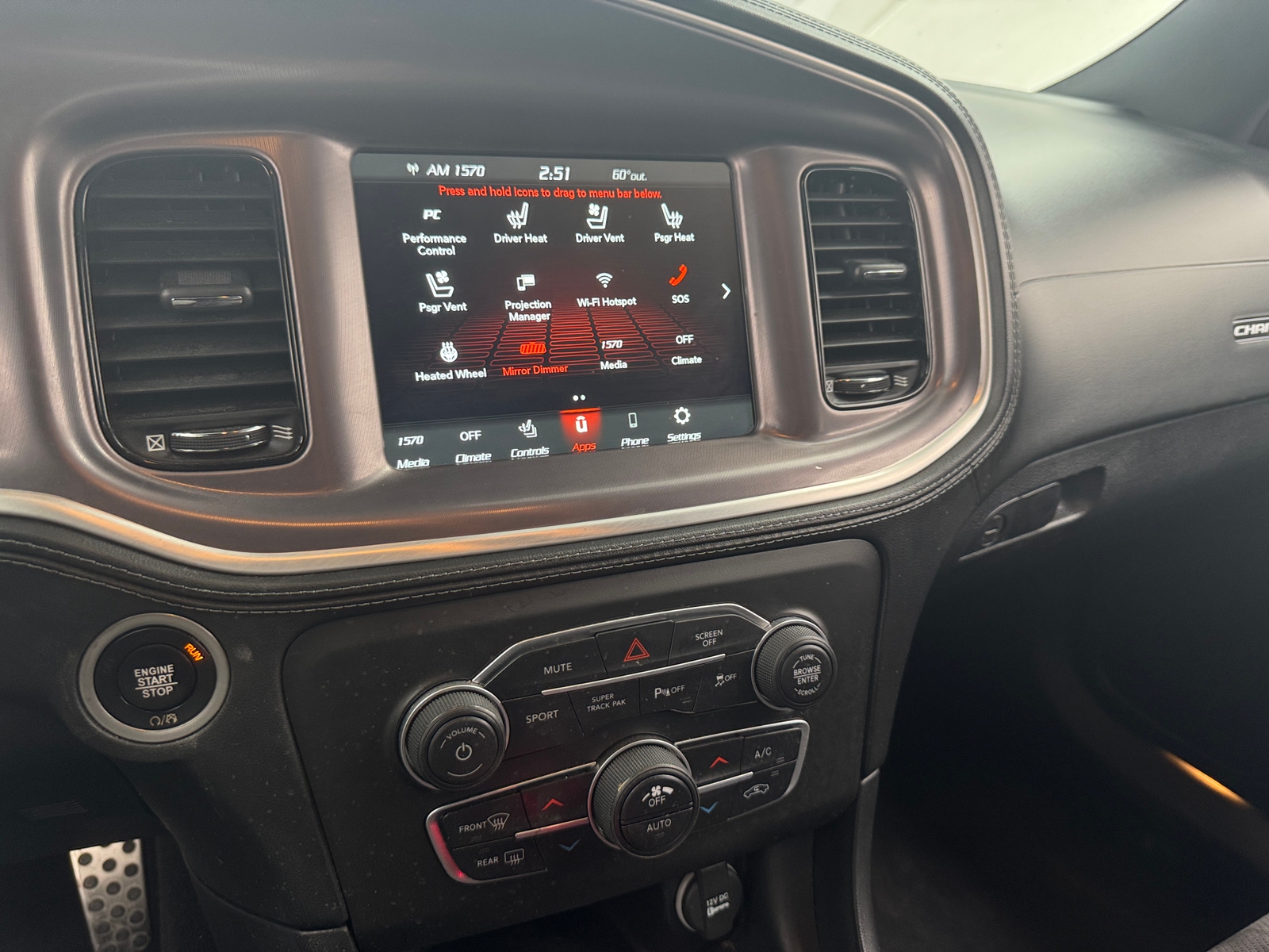 Thumbnail: 2022 Dodge Charger - 4