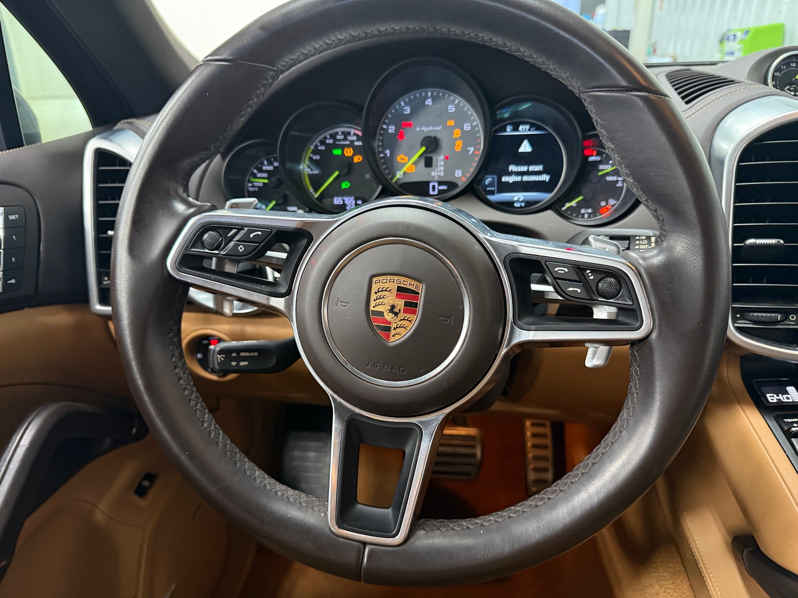 Thumbnail: 2017 Porsche Cayenne - 4