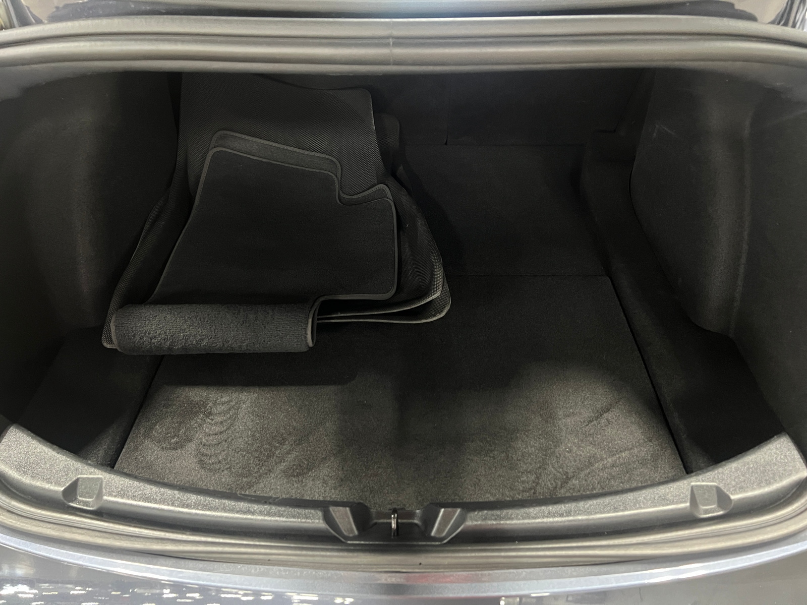 Thumbnail: 2022 Tesla Model 3 - 6