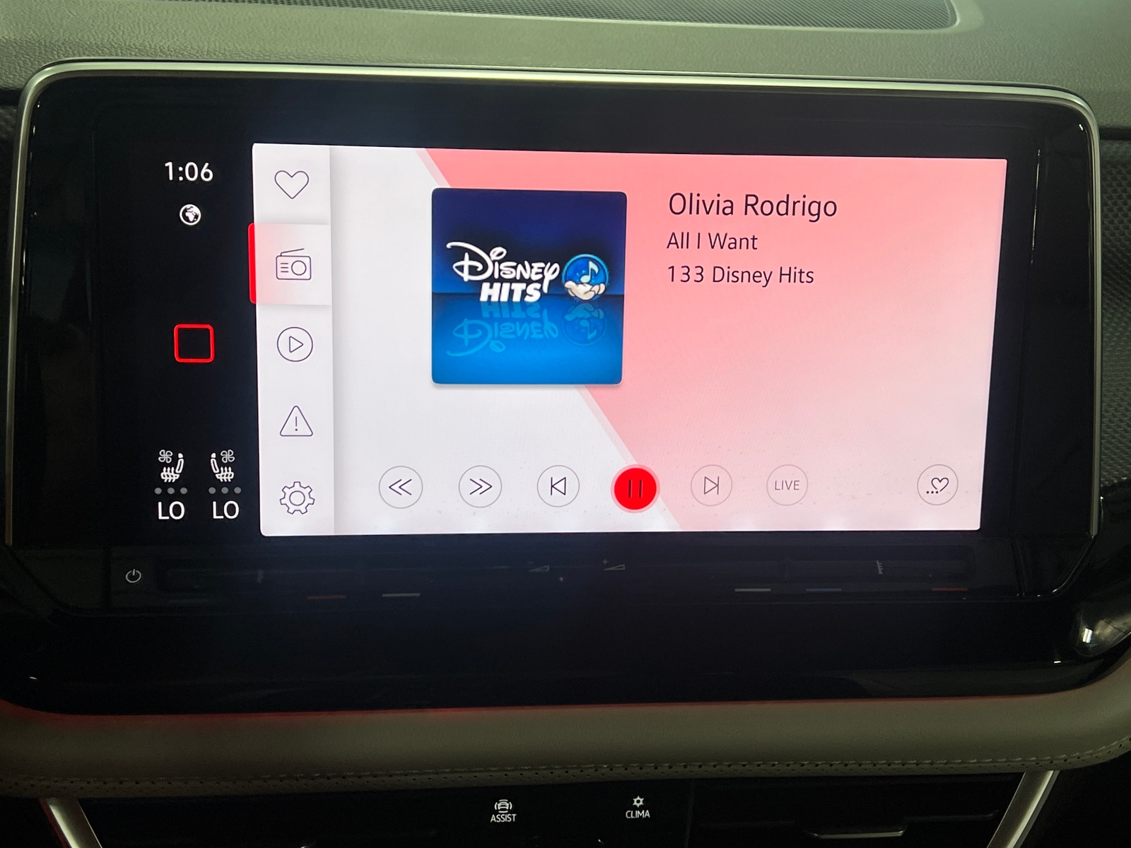 Thumbnail: 2024 Volkswagen Atlas - 3