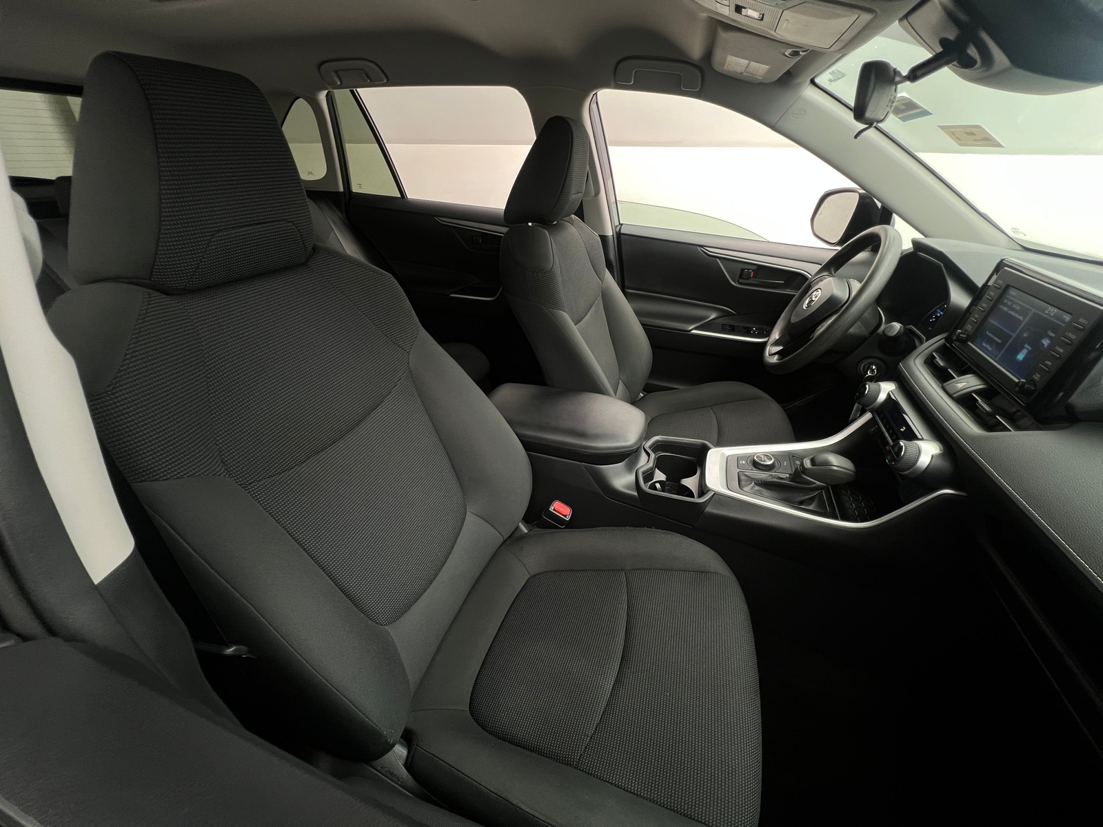 Thumbnail: 2019 Toyota RAV4 - 2