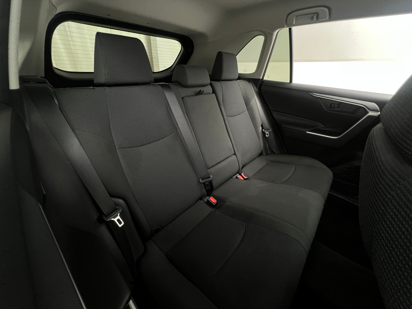 Thumbnail: 2019 Toyota RAV4 - 6