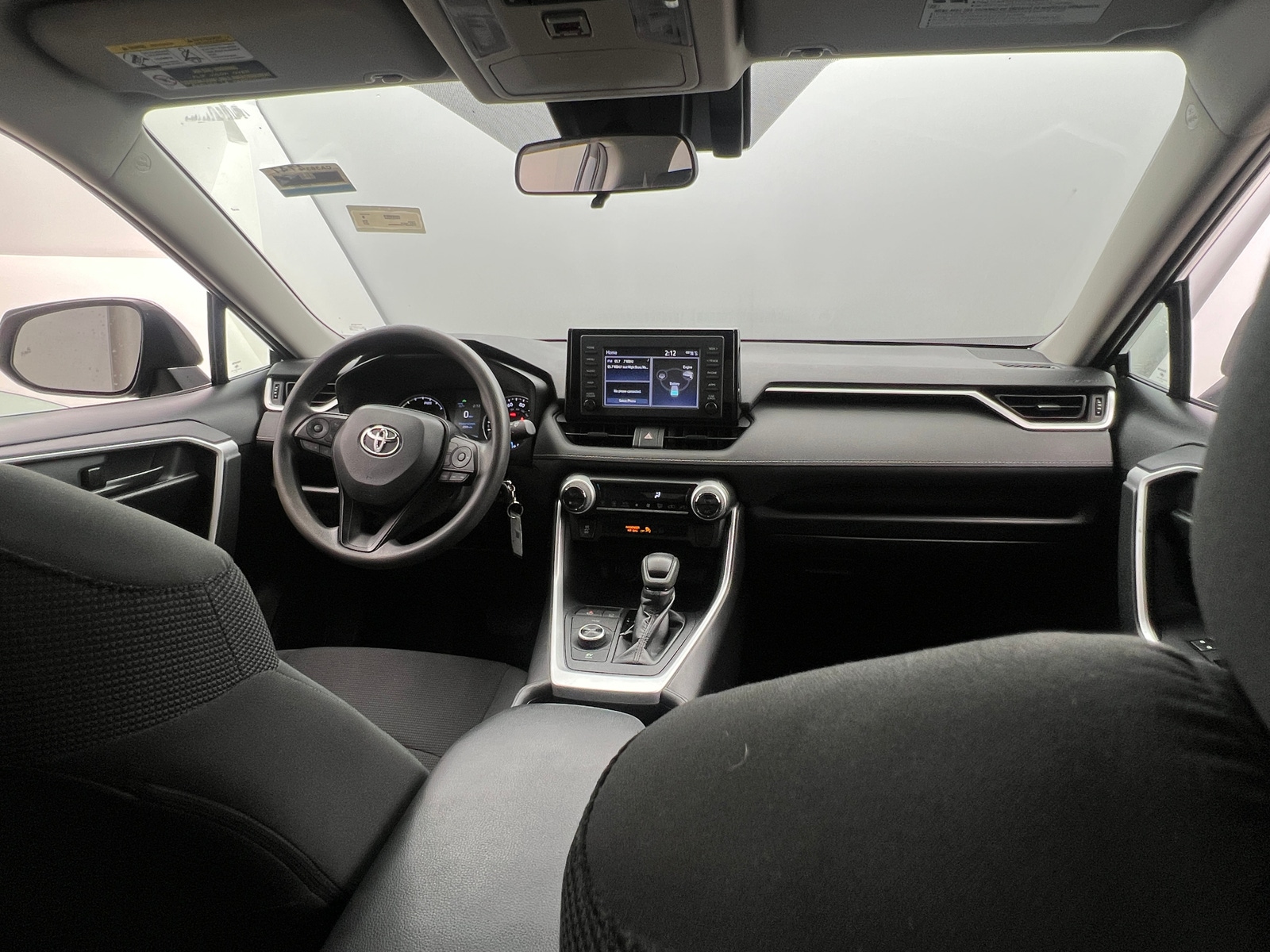 Thumbnail: 2019 Toyota RAV4 - 3