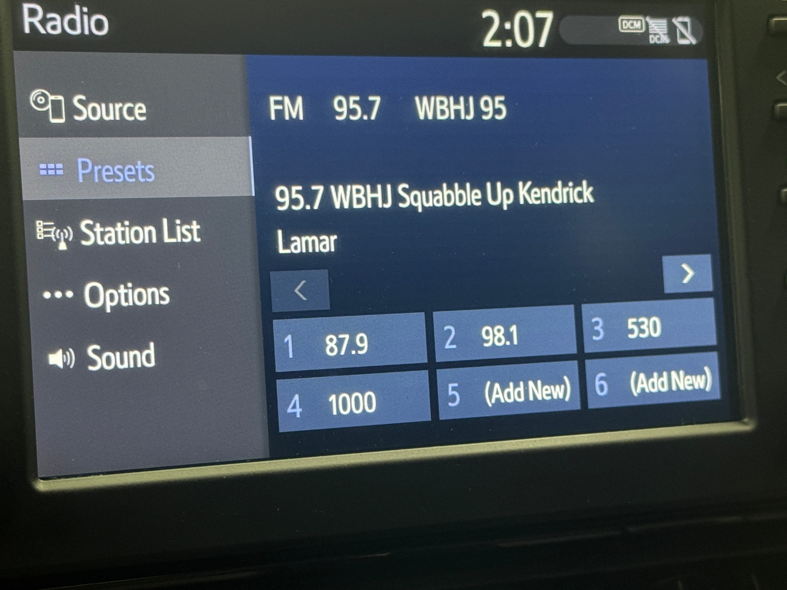 Thumbnail: 2019 Toyota RAV4 - 4